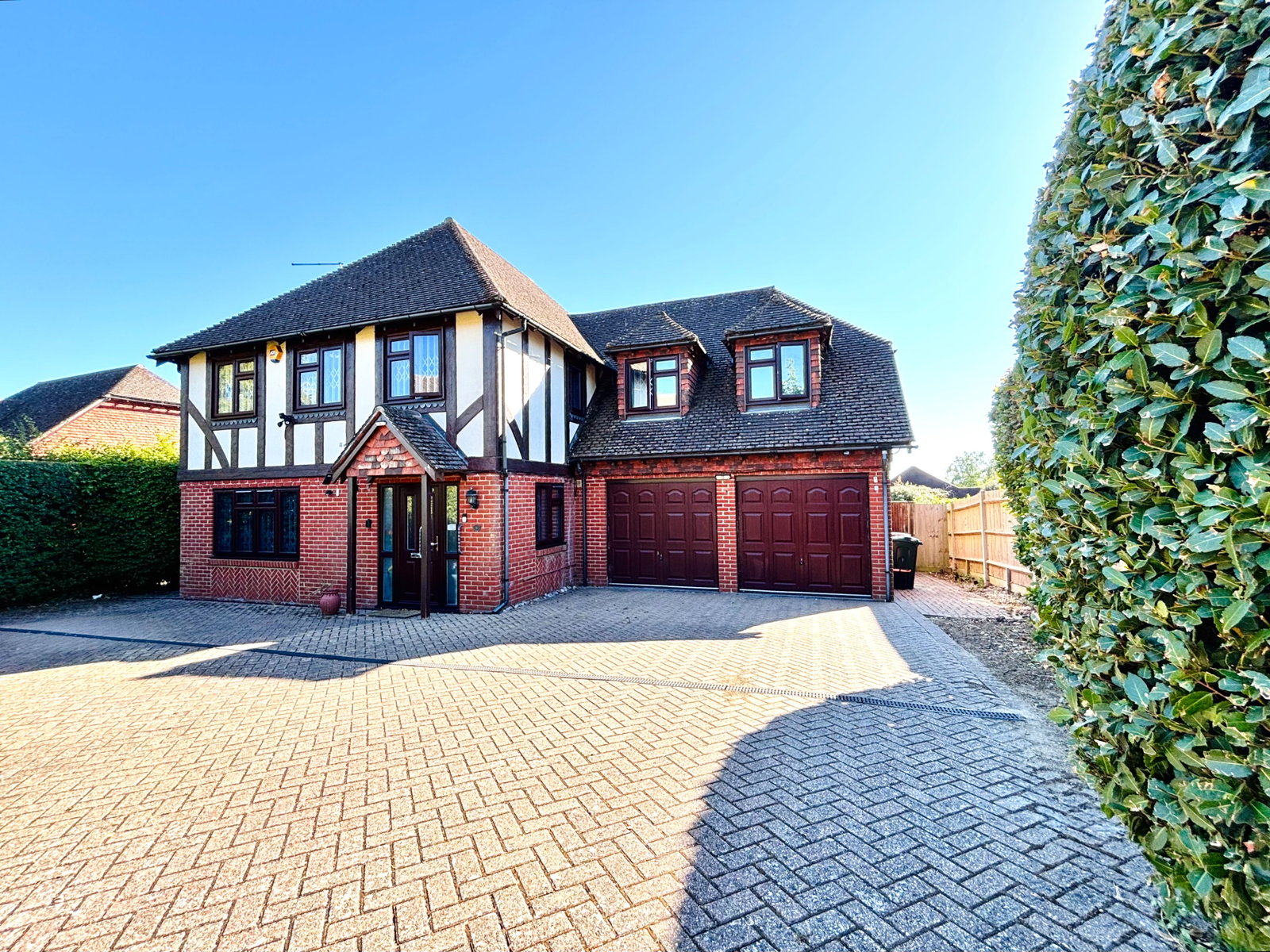 Detached House in Ashford