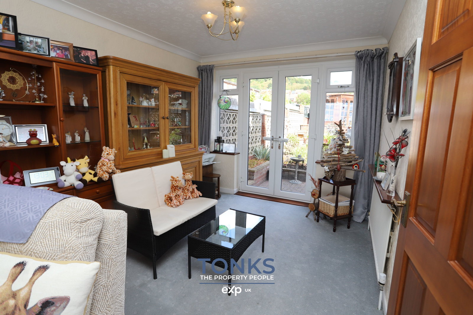 Semi Detached House for sale in Rowley Regis, Dudley Road, Rowley Regis, B65 8LB
