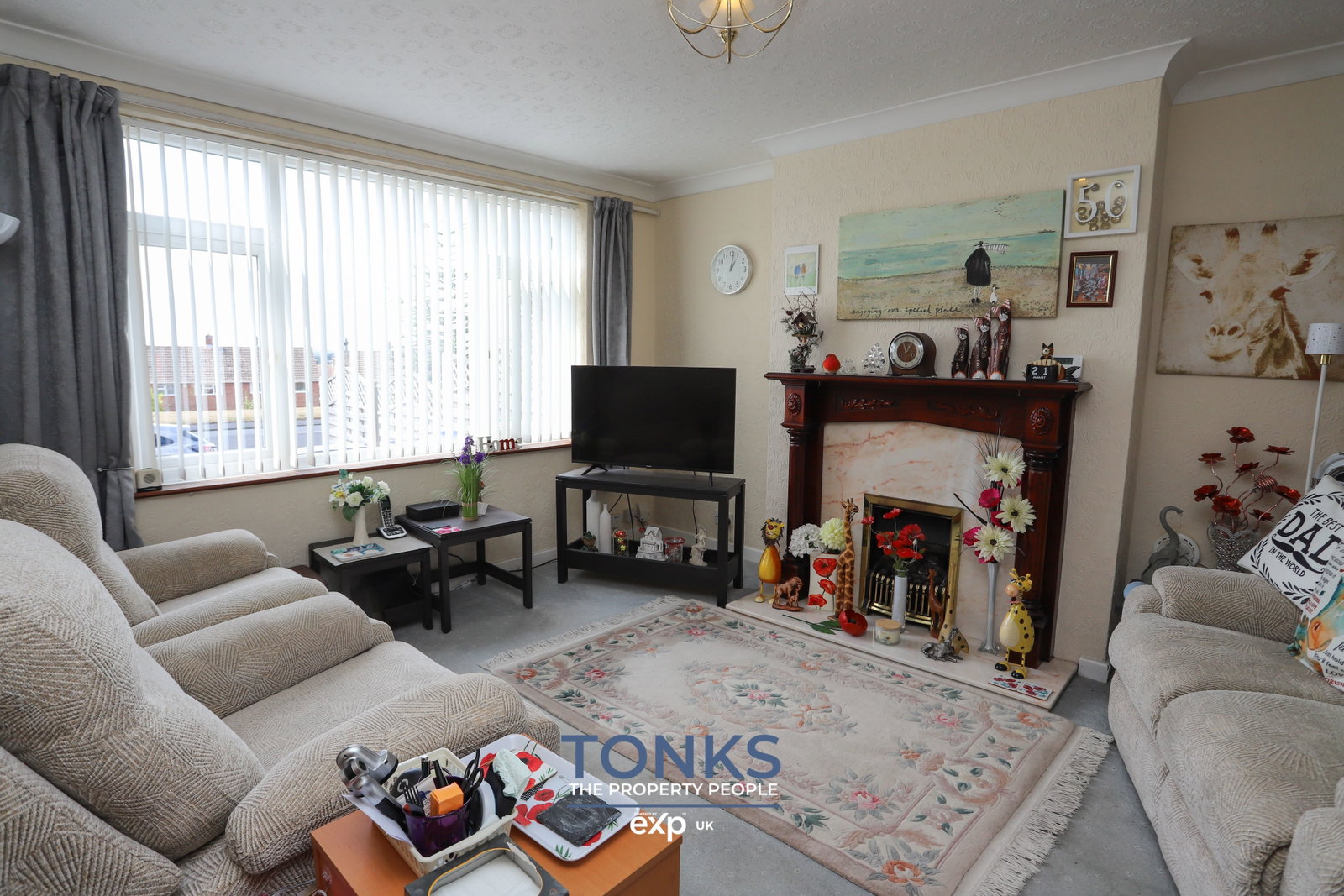 Semi Detached House for sale in Rowley Regis, Dudley Road, Rowley Regis, B65 8LB