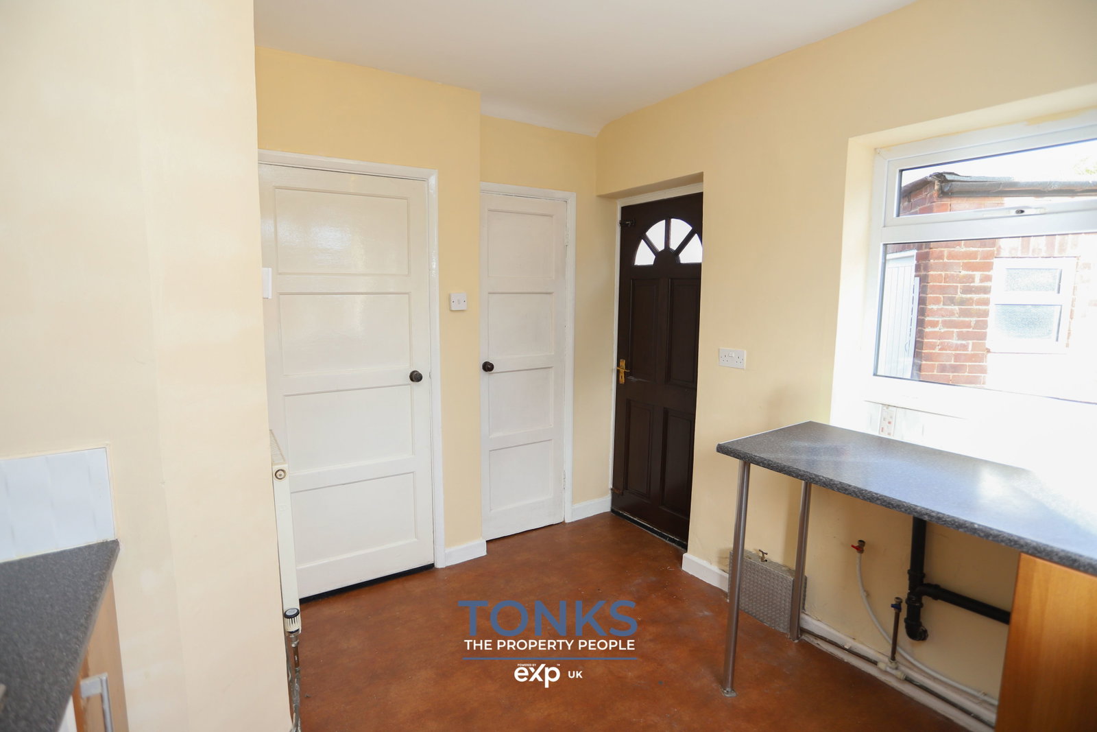 Semi Detached House for sale in Halesowen, Bassnage Road, Halesowen, B63 4EX