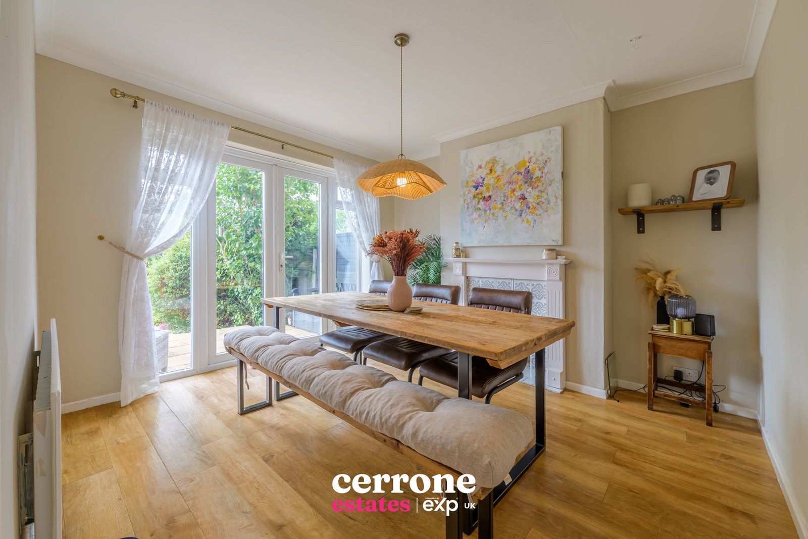 Semi Detached House for sale in Redditch, Malvern Road, Redditch, B97 5DR, 1100 m²