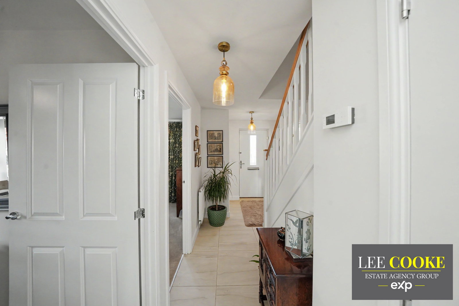 Detached House for sale in Stafford, Wallflower Path , Stafford, ST16 1UW