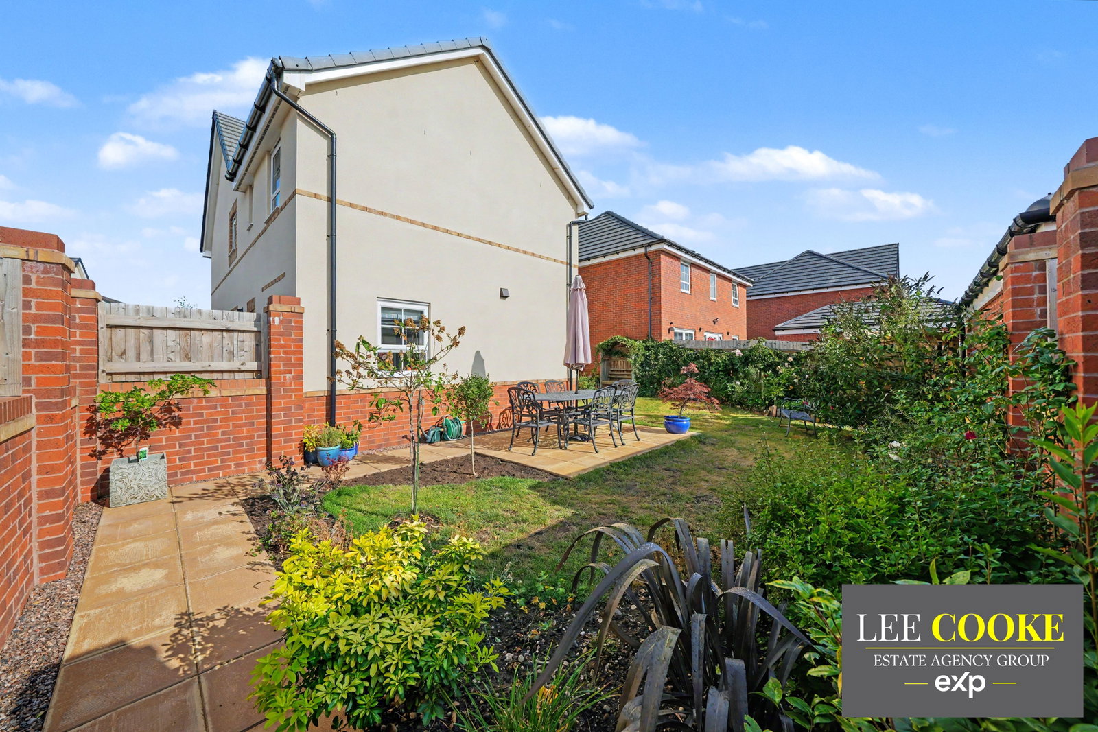 Detached House in Stafford 4