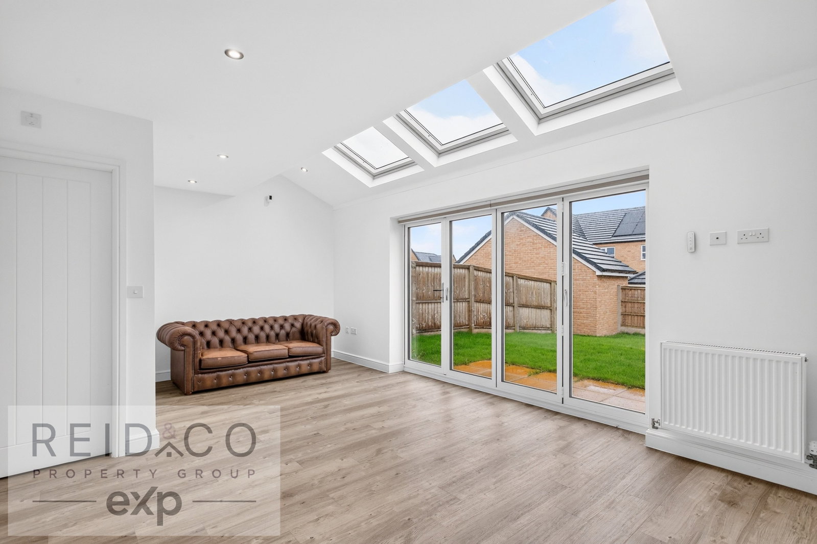 Detached House for sale in Preston, Maxy House Road, Cottam, Preston, PR4 0XY, 1633 m²
