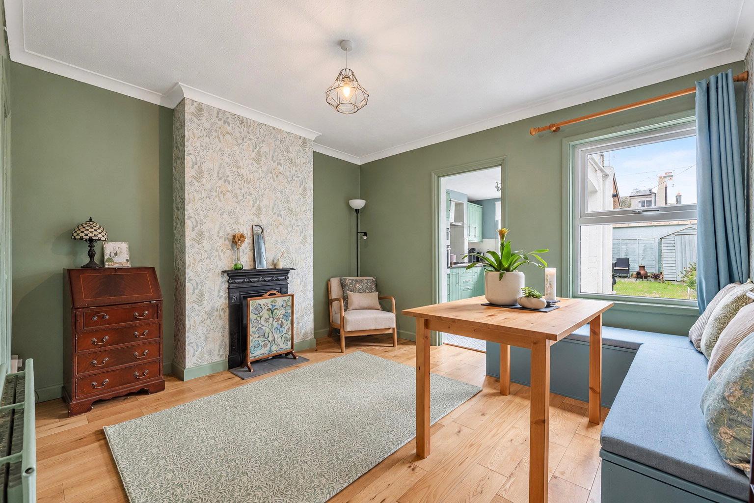 End Of Terrace House for sale in Tunbridge Wells, Weare Road, Tunbridge Wells, TN4 9DG