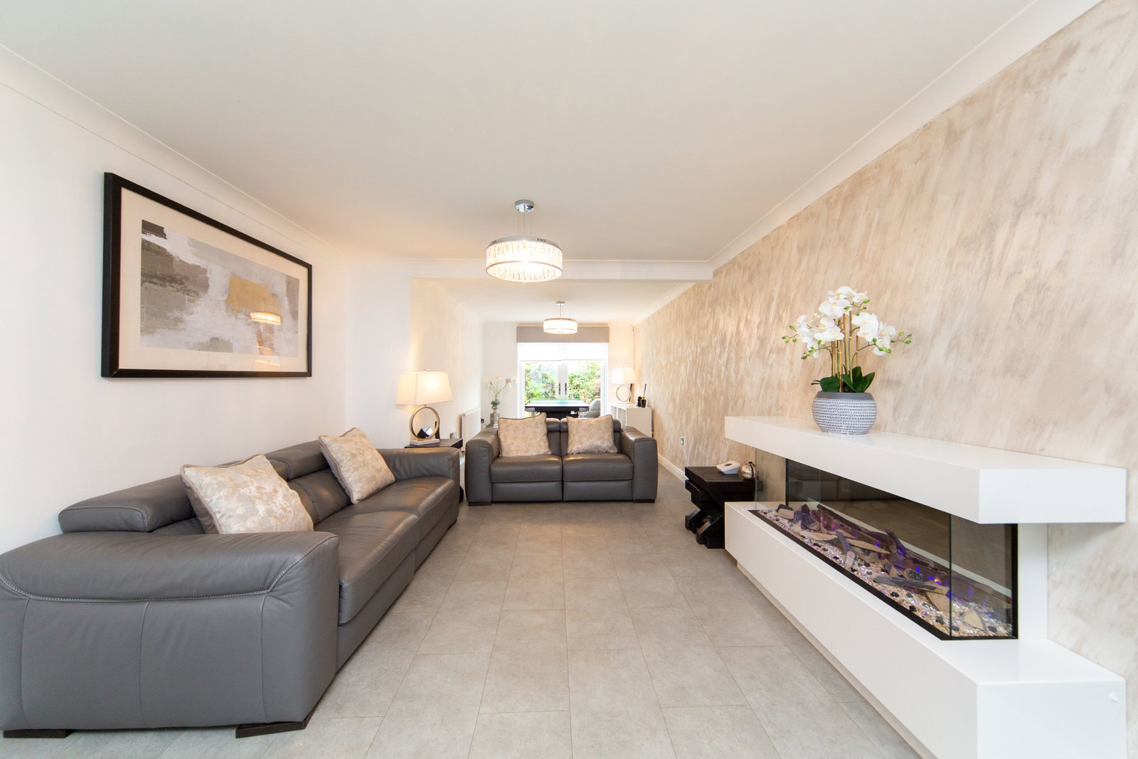 Detached House for sale in Wirral, Dorchester Park, Prenton, 1935 m²