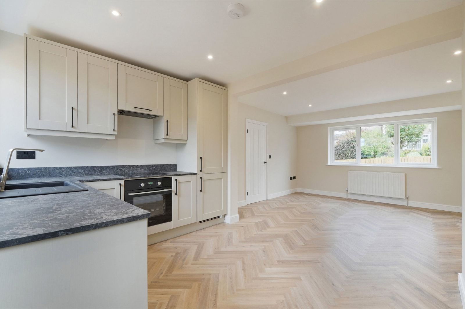 Detached House in Sheffield 4