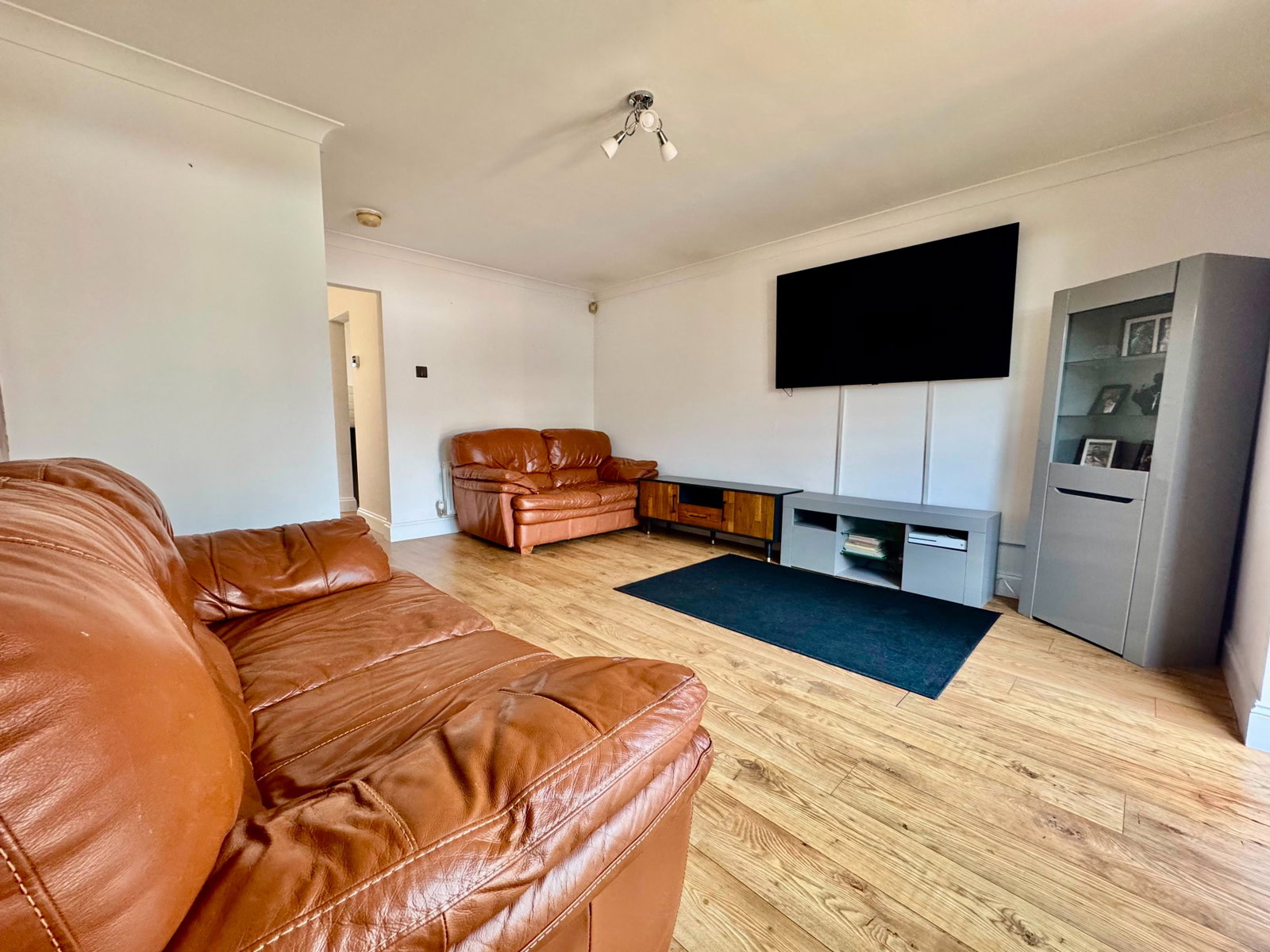 End Of Terrace House for sale in Sheerness, High Street, Eastchurch, Sheerness, ME12 4DE