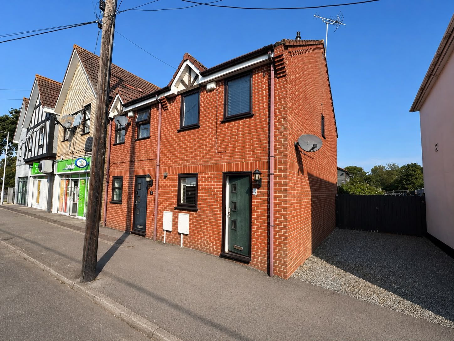 End Of Terrace House for sale in Sheerness, High Street, Eastchurch, Sheerness, ME12 4DE