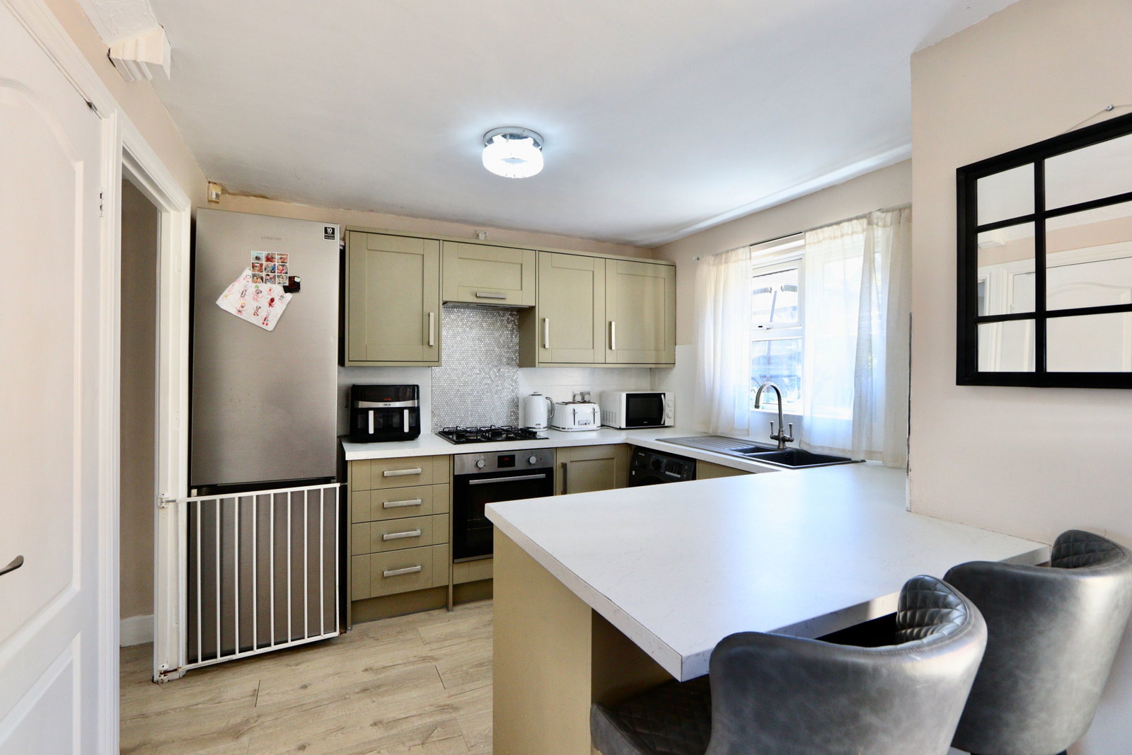 Detached House for sale in Blackwood, St. Andrews Drive, Pontllanfraith, NP12, 1216 m²