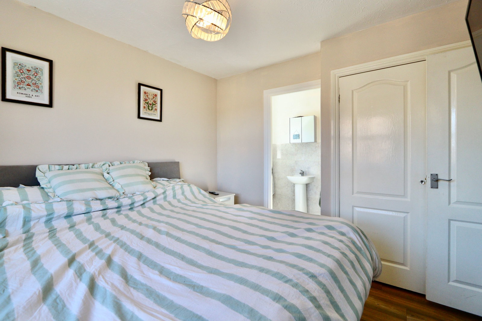 Detached House for sale in Blackwood, St. Andrews Drive, Pontllanfraith, NP12, 1216 m²