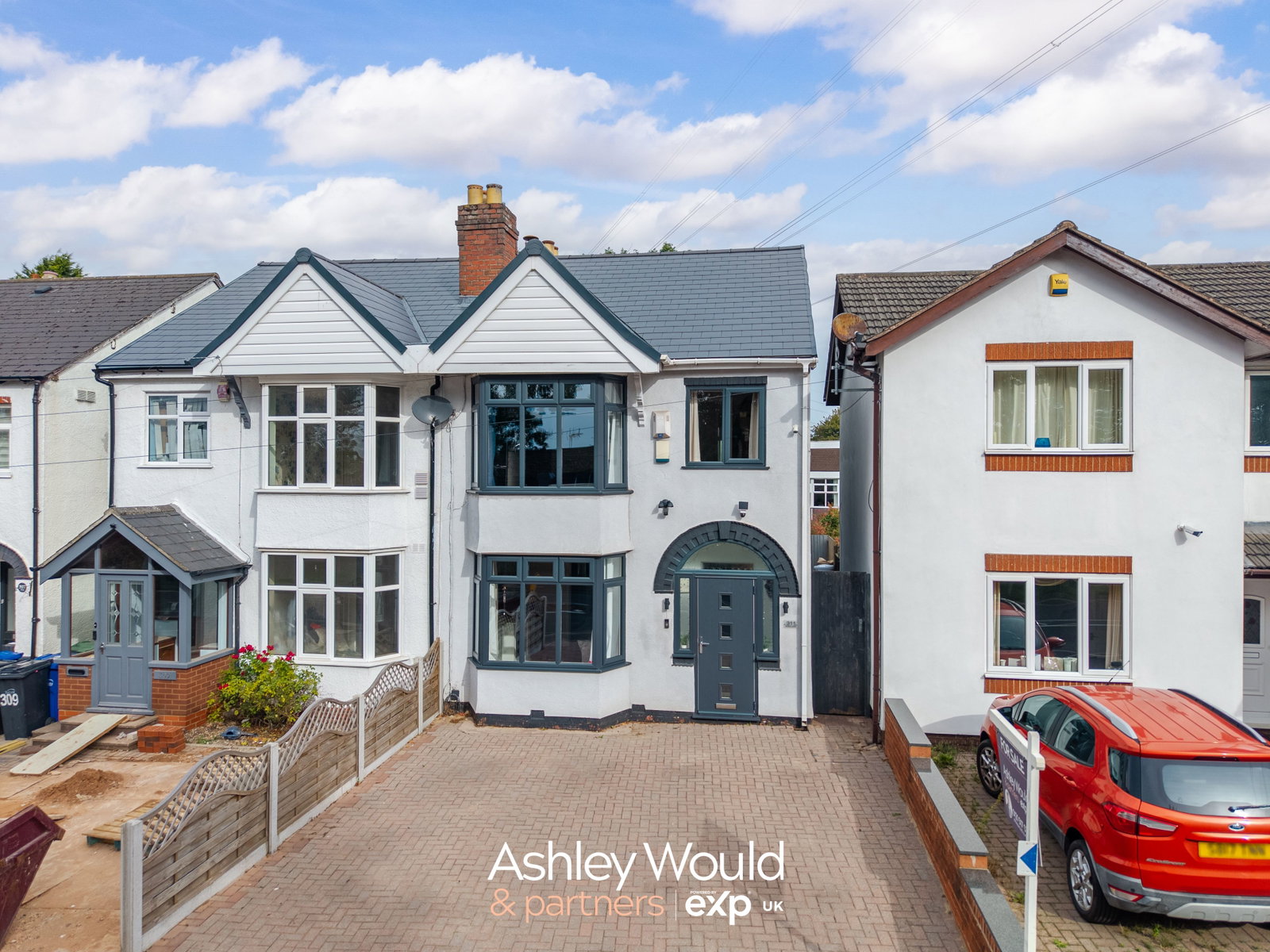 Semi Detached House for sale in Halesowen, Spies Lane, Halesowen, B62 9BN