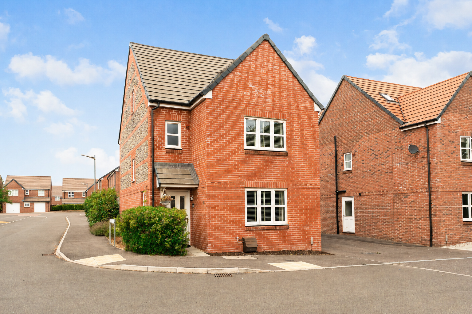Detached House for sale in Salisbury, Ivie Place, Salisbury, SP2, 1174 m²