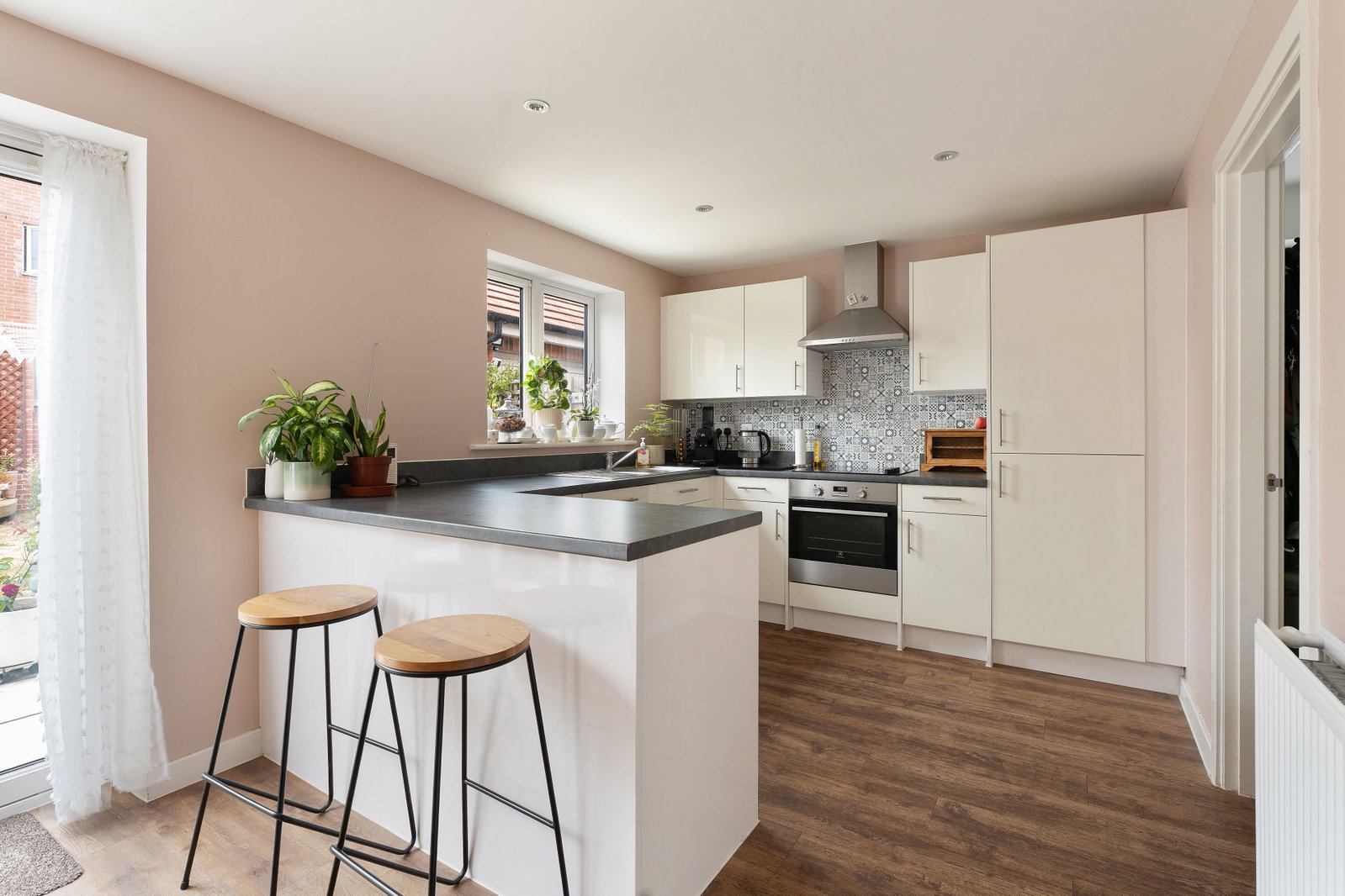 Detached House for sale in Salisbury, Ivie Place, Salisbury, SP2, 1174 m²