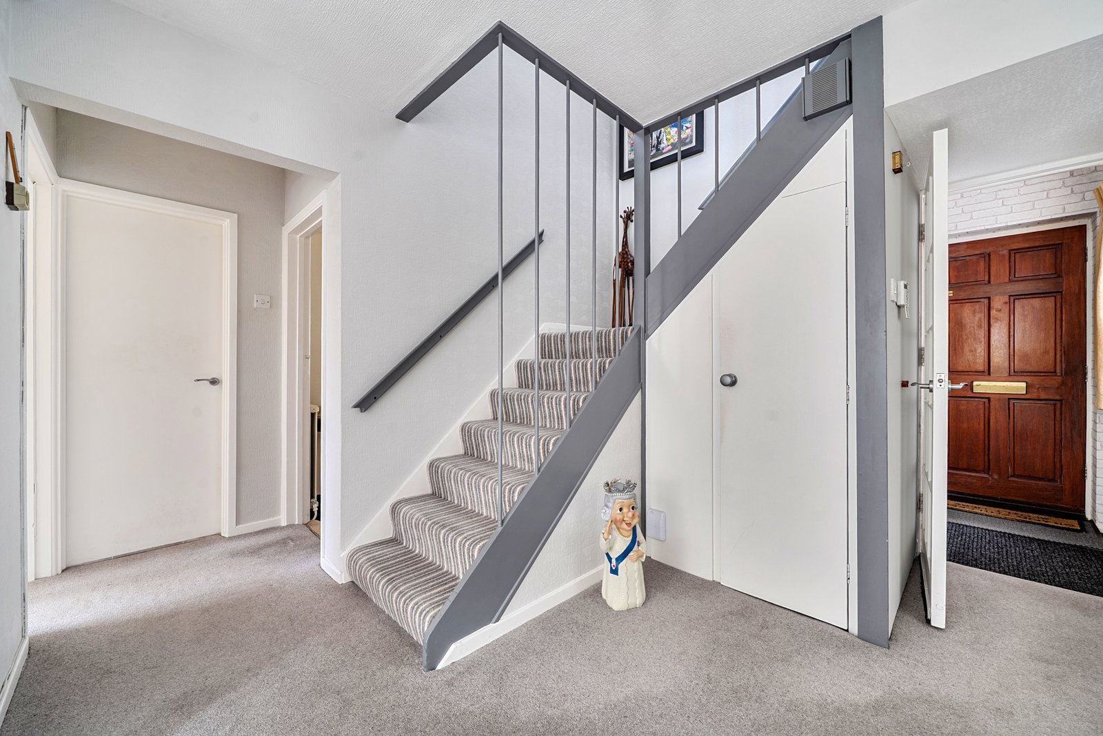 Detached House for sale in Bushey, Paynesfield Road, Bushey Heath, WD23