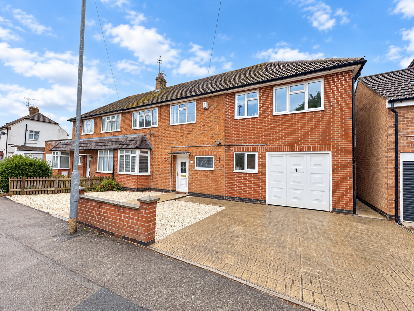 Semi Detached House for sale in Leicester, Lime Grove, Blaby, Leicester, LE8 4GS