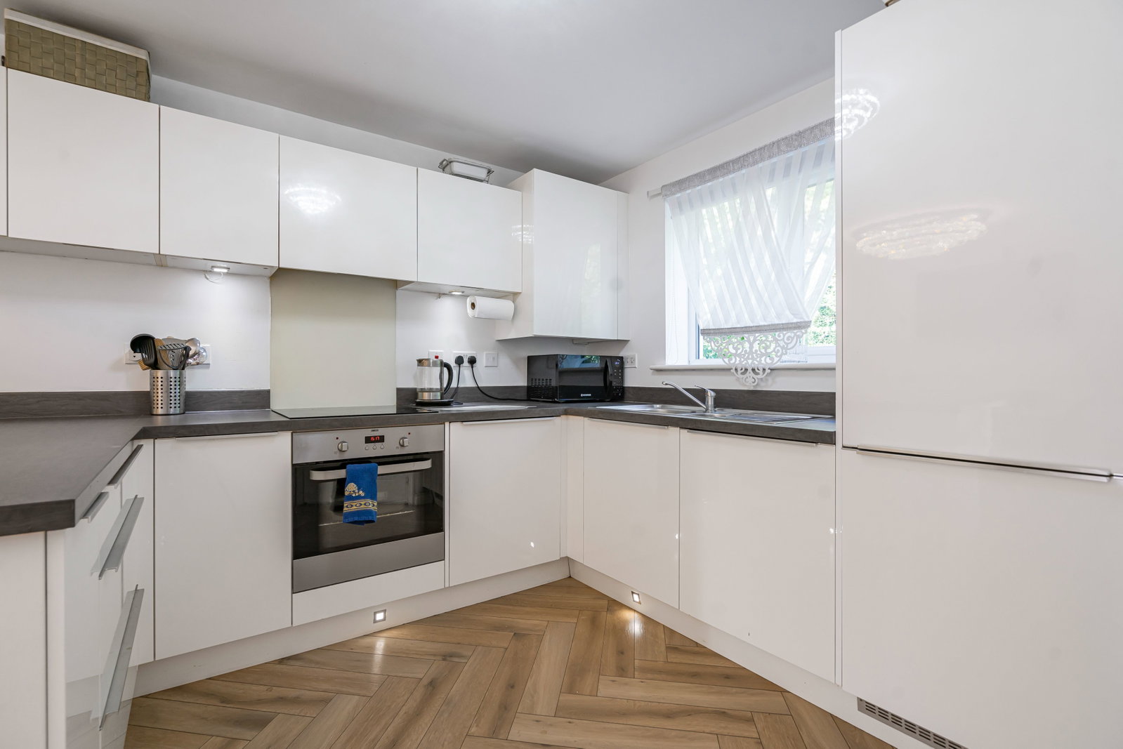 Semi Detached House for sale in Sowerby Bridge, 54 Barge Avenue, Sowerby Bridge HX6 2FL