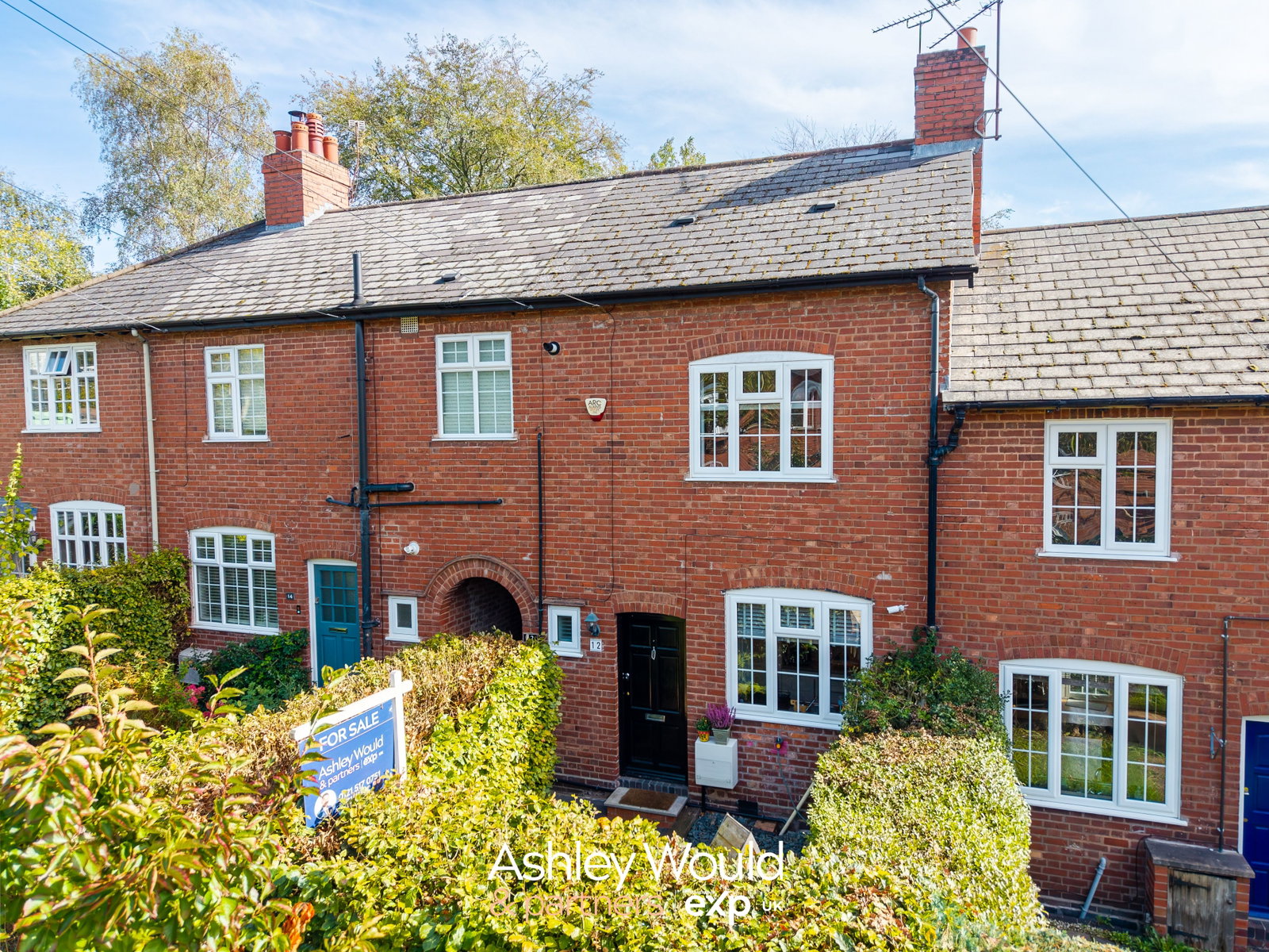 Terraced House for sale in Birmingham, North Pathway, Birmingham, B17 9EJ