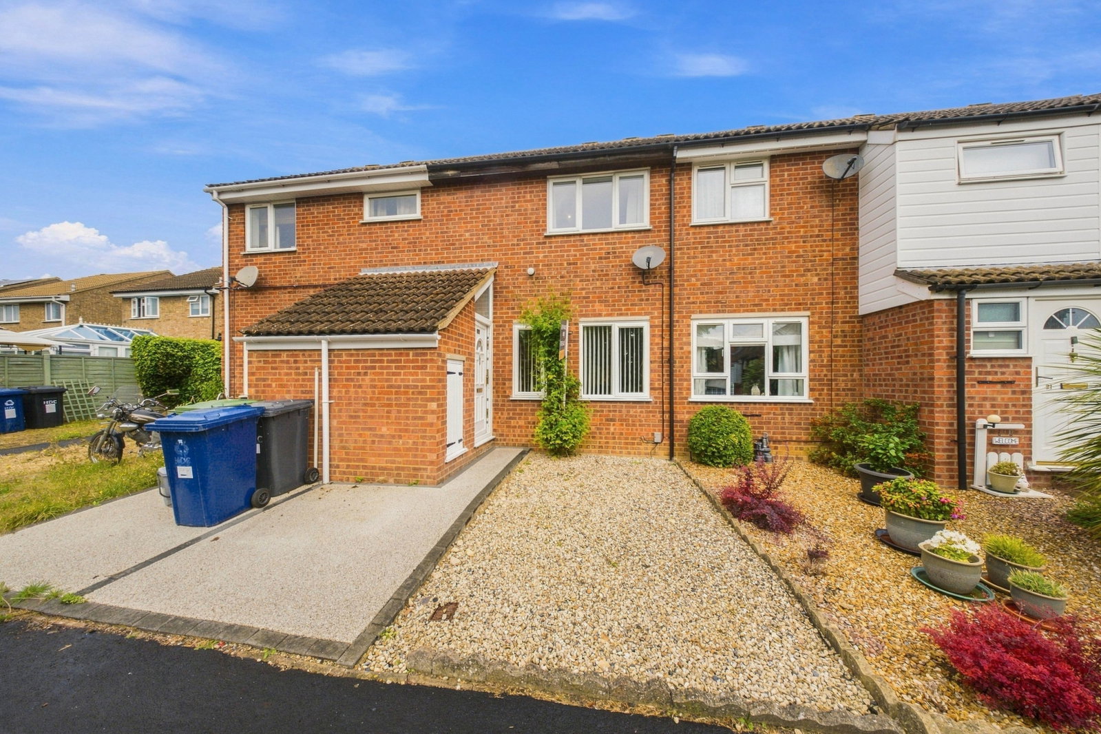 Terraced House for sale in St. Ives, Kent Close, St. Ives, PE27 3DH