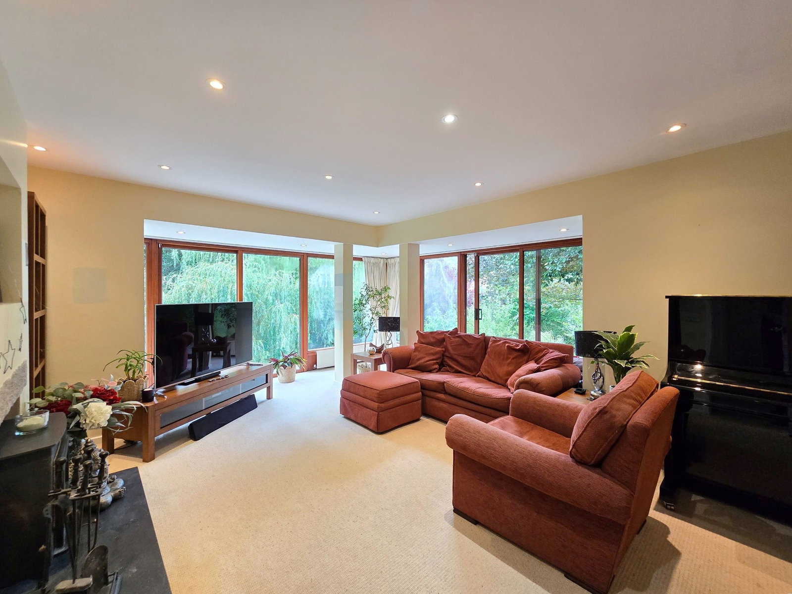 Detached House for sale in Yelverton, Victoria Terrace, Milton Combe, Yelverton, PL20 6HL, 2088 m²