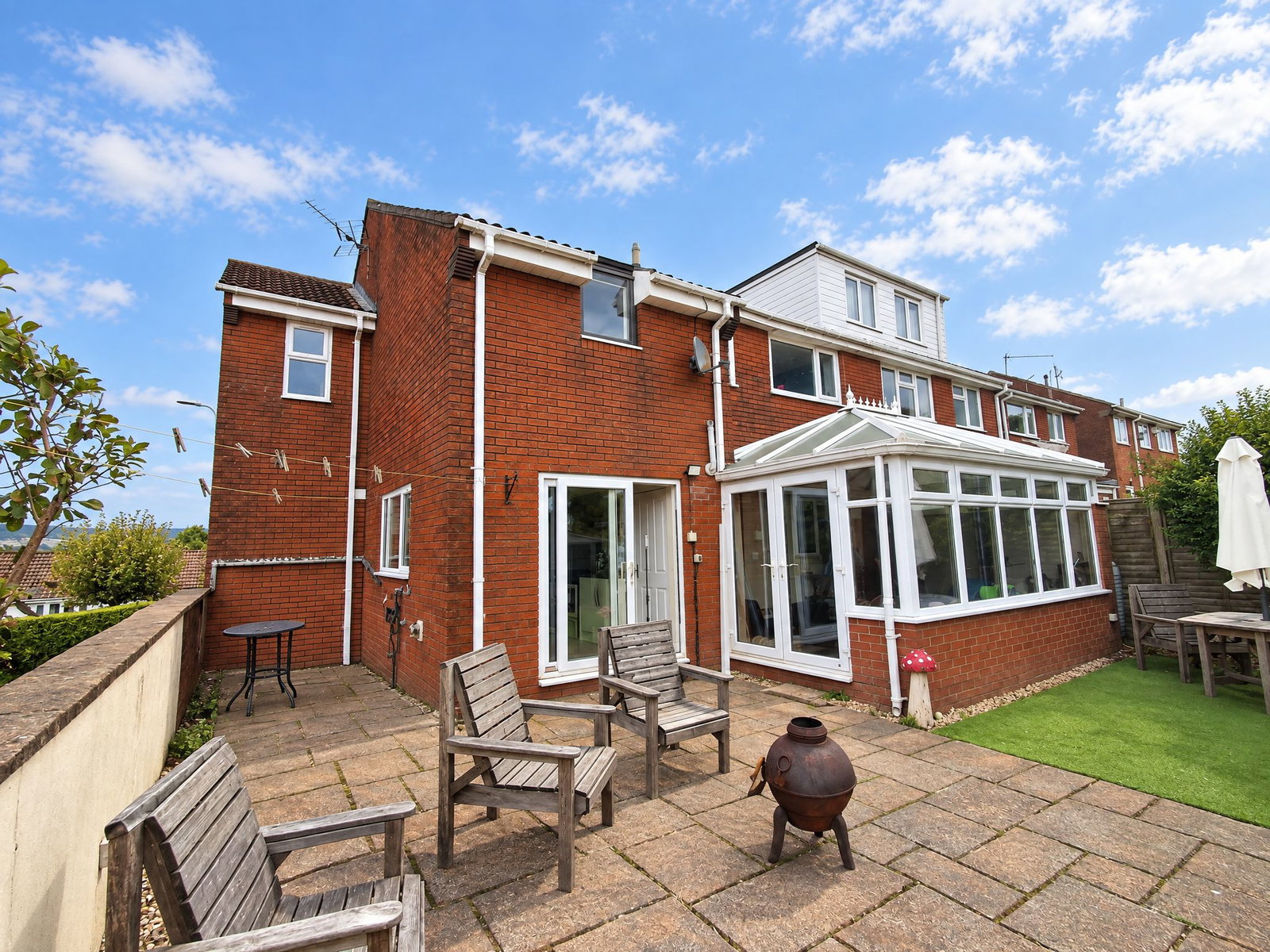 Semi Detached House for sale in Newport, Sunnybank, Bassaleg, Newport, NP10 8JP