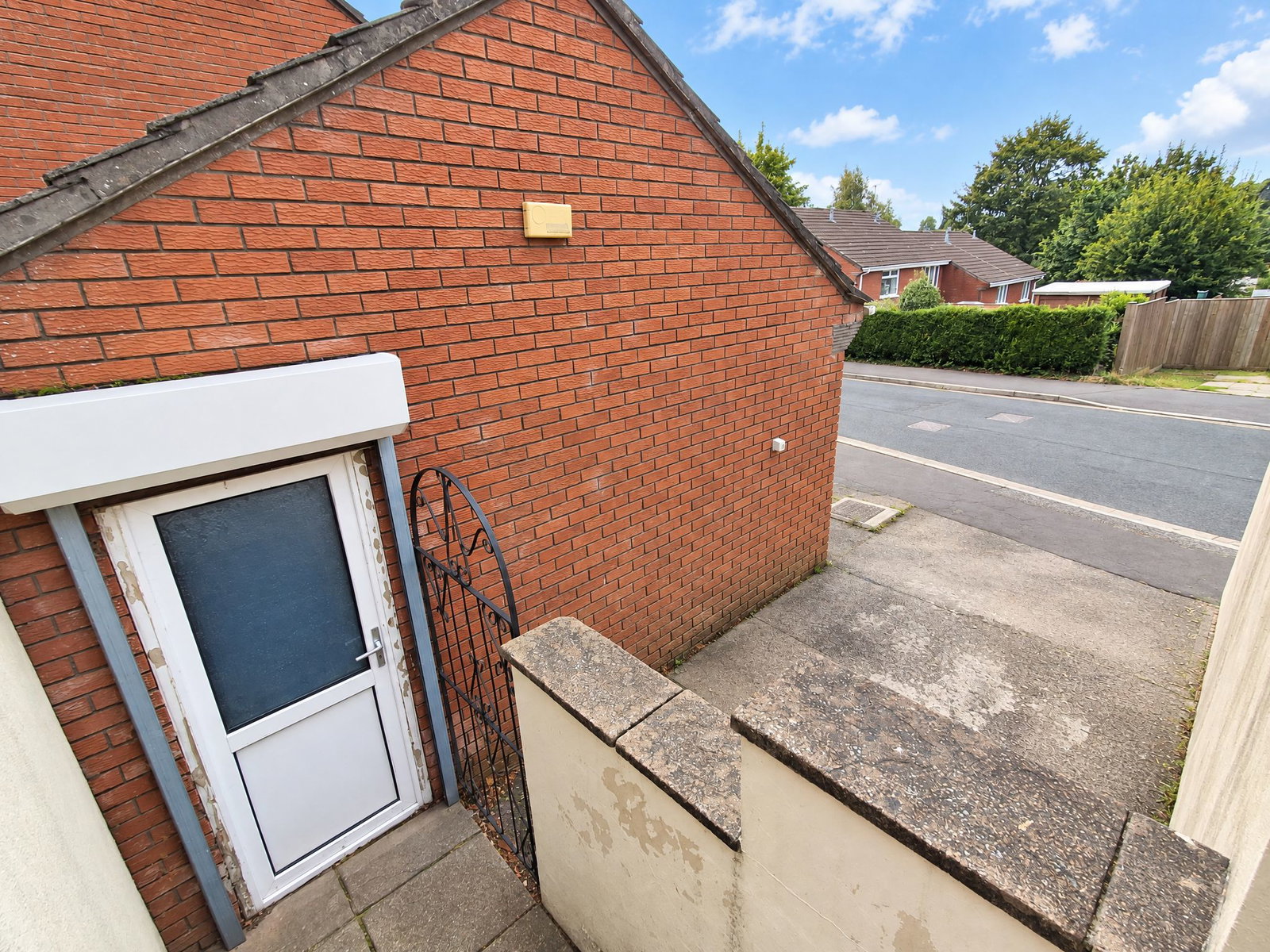Semi Detached House for sale in Newport, Sunnybank, Bassaleg, Newport, NP10 8JP