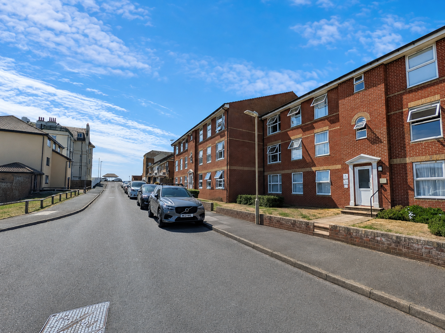 Flat for sale in Seaford, Ringmer Road, Seaford, BN25 1AW, 517 m²