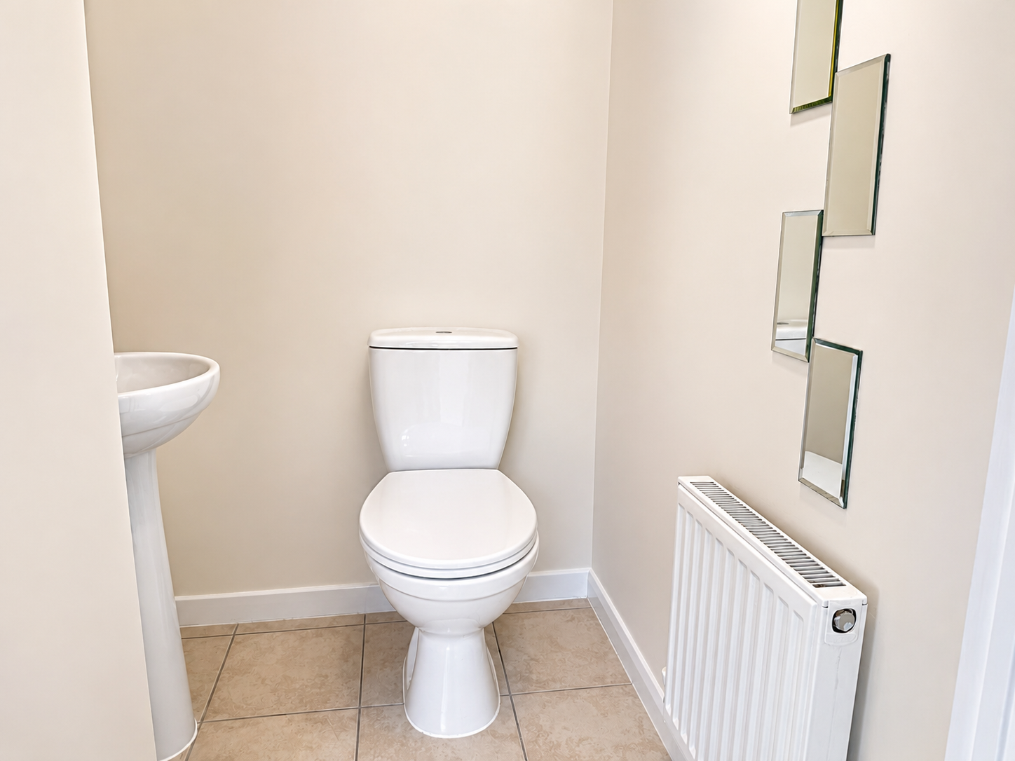 Semi Detached House in Cradley Heath 4