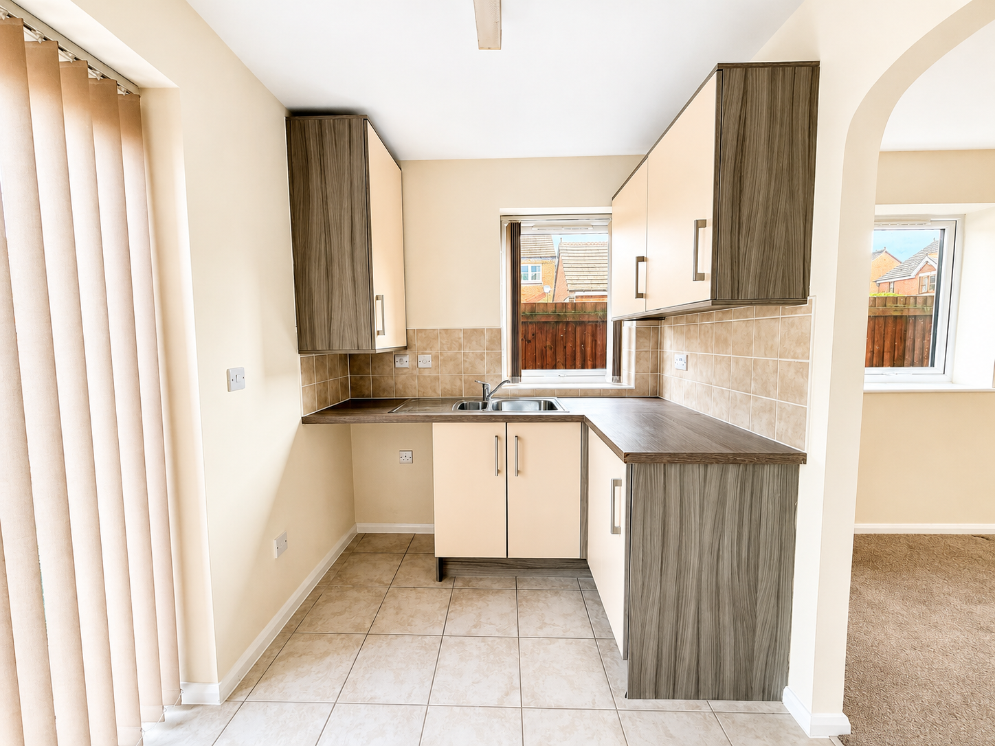Semi Detached House for sale in Cradley Heath, Rainbow Court, Cradley Heath, B64 5DX