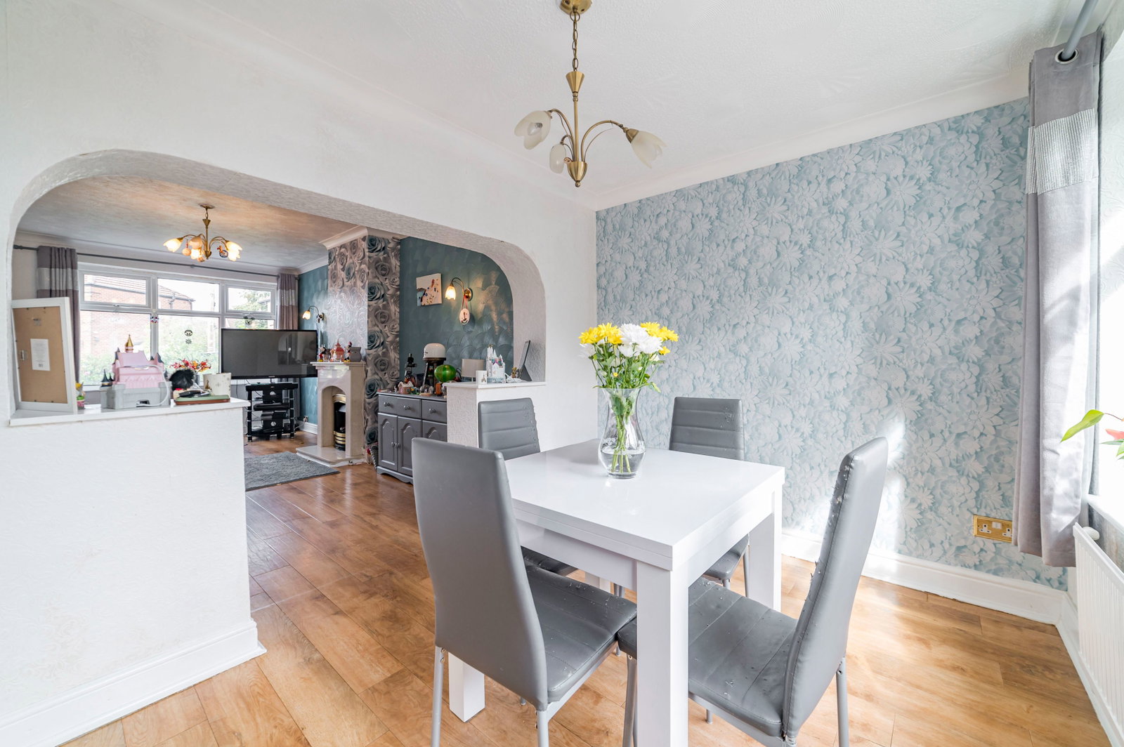 Semi Detached House for sale in Stockport, Dalkeith Road, South Reddish, Stockport, SK5, 743 m²