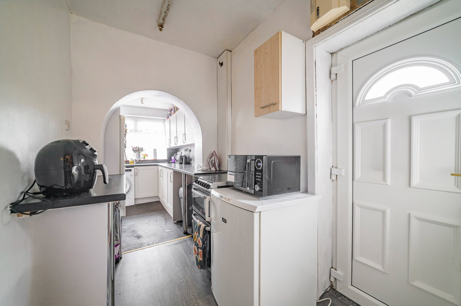 Semi Detached House for sale in Stockport, Dalkeith Road, South Reddish, Stockport, SK5, 743 m²