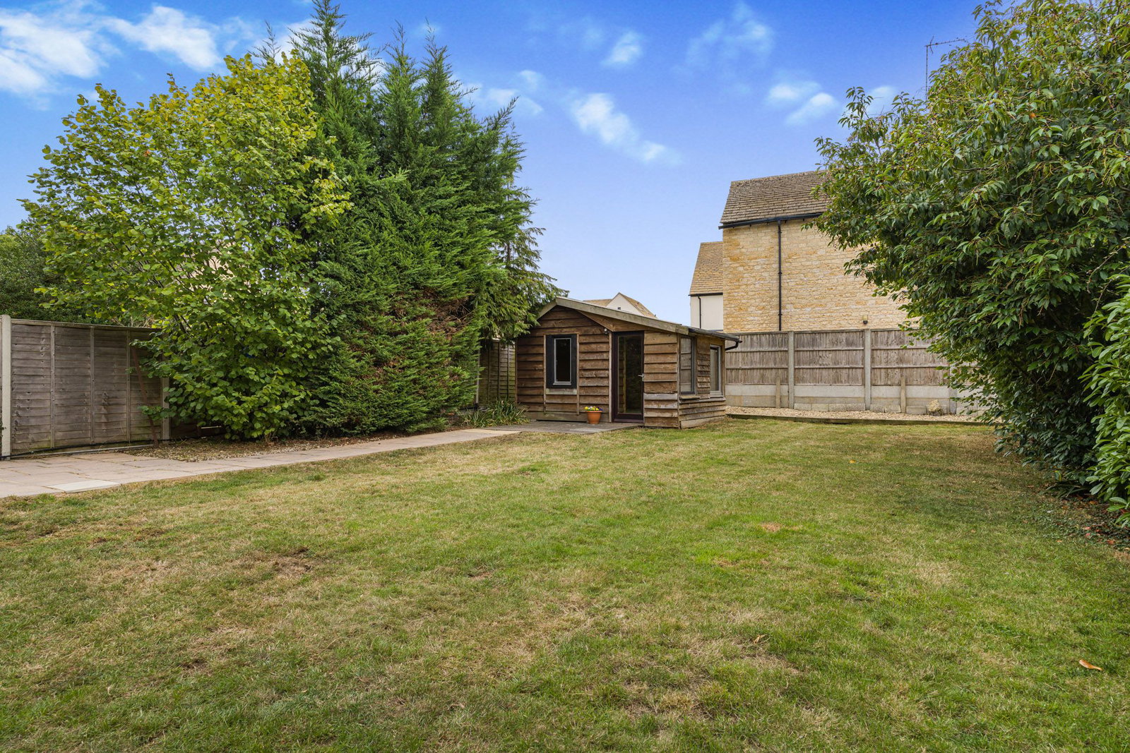 Detached House for sale in Cheltenham, Chapel Lane, Woodmancote, Cheltenham, GL52, 1250 m²