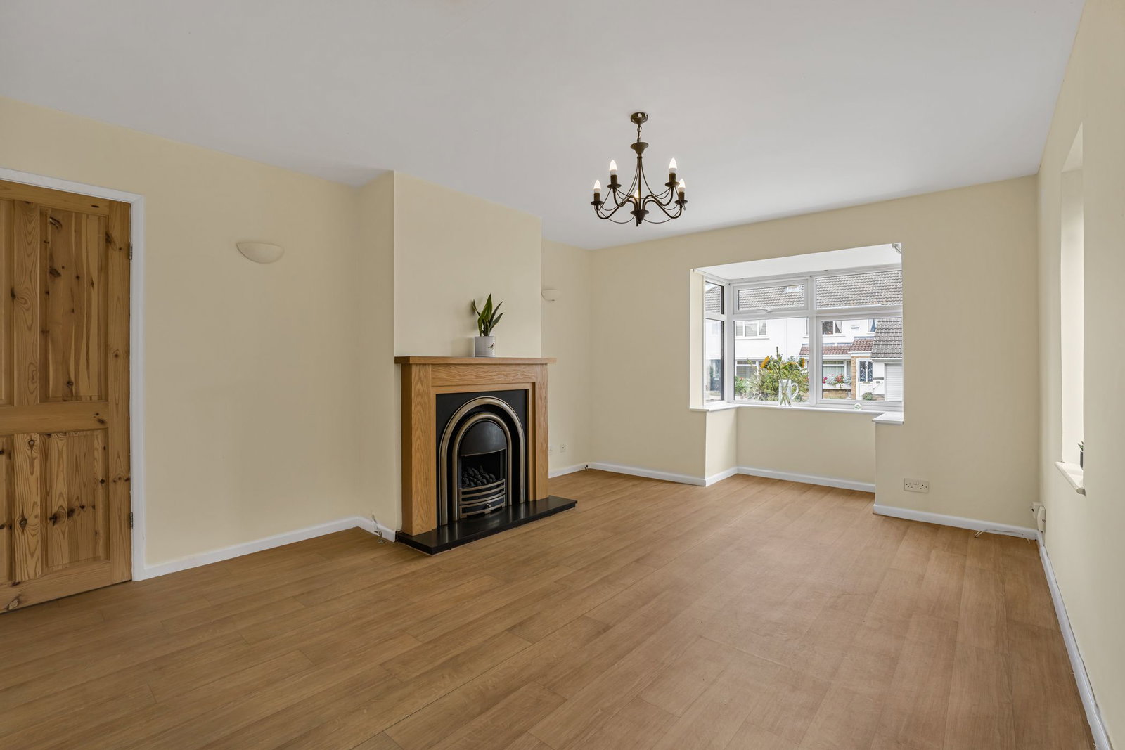 Detached House for sale in Cheltenham, Chapel Lane, Woodmancote, Cheltenham, GL52, 1250 m²