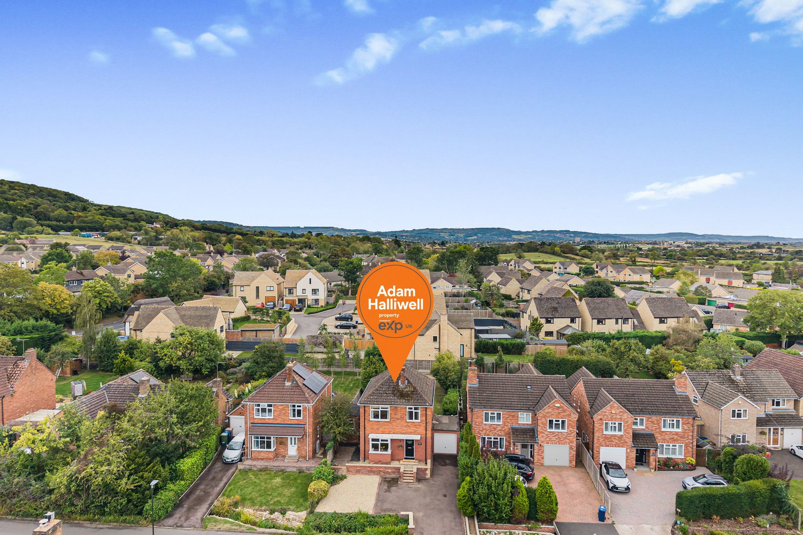 Detached House for sale in Cheltenham, Chapel Lane, Woodmancote, Cheltenham, GL52, 1250 m²