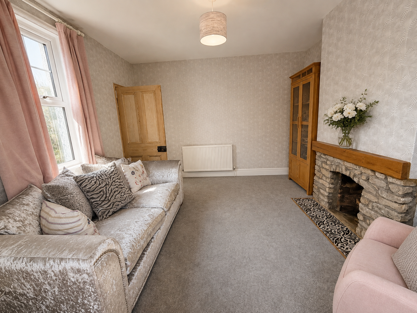 Semi Detached House for sale in Kettering, High Street, Denford, Kettering, NN14 4EQ
