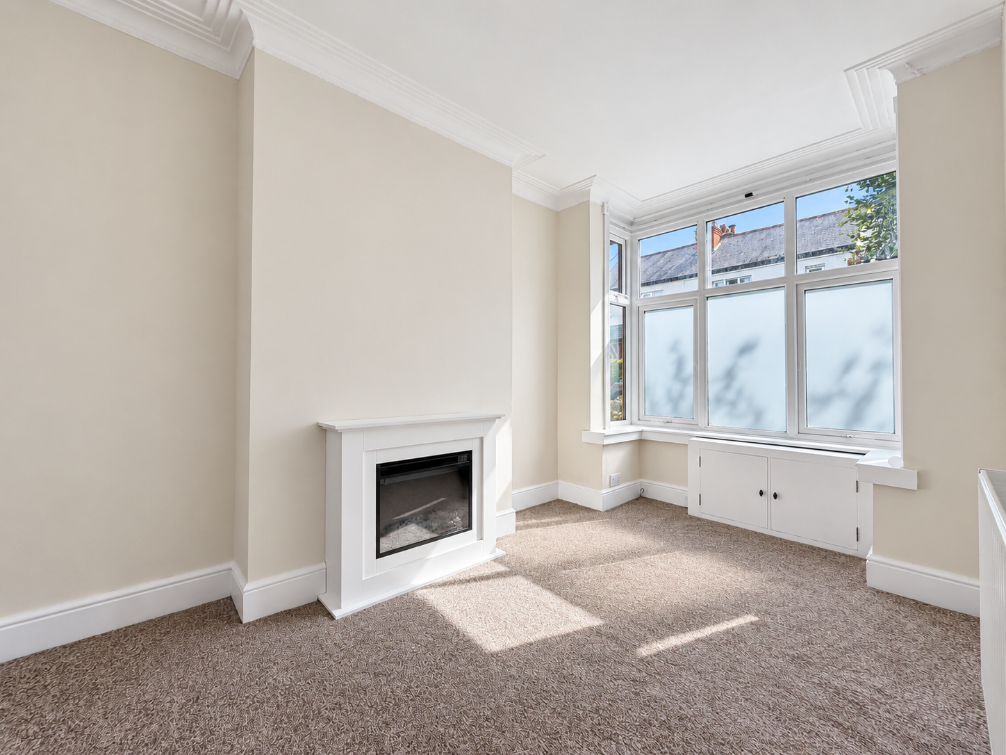 Terraced House for sale in Nottingham, Manvers Road, West Bridgford, Nottingham, NG2 6DJ, 1077 m²