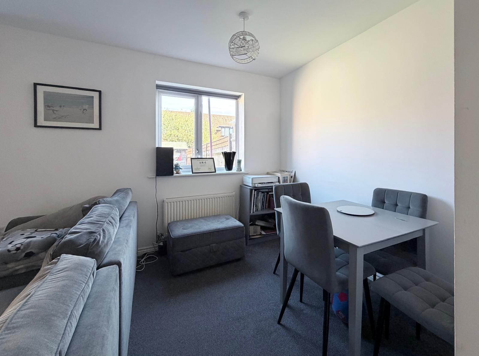 Terraced House for sale in West Malling, Teddington Drive, Leybourne Chase, 11434 m²