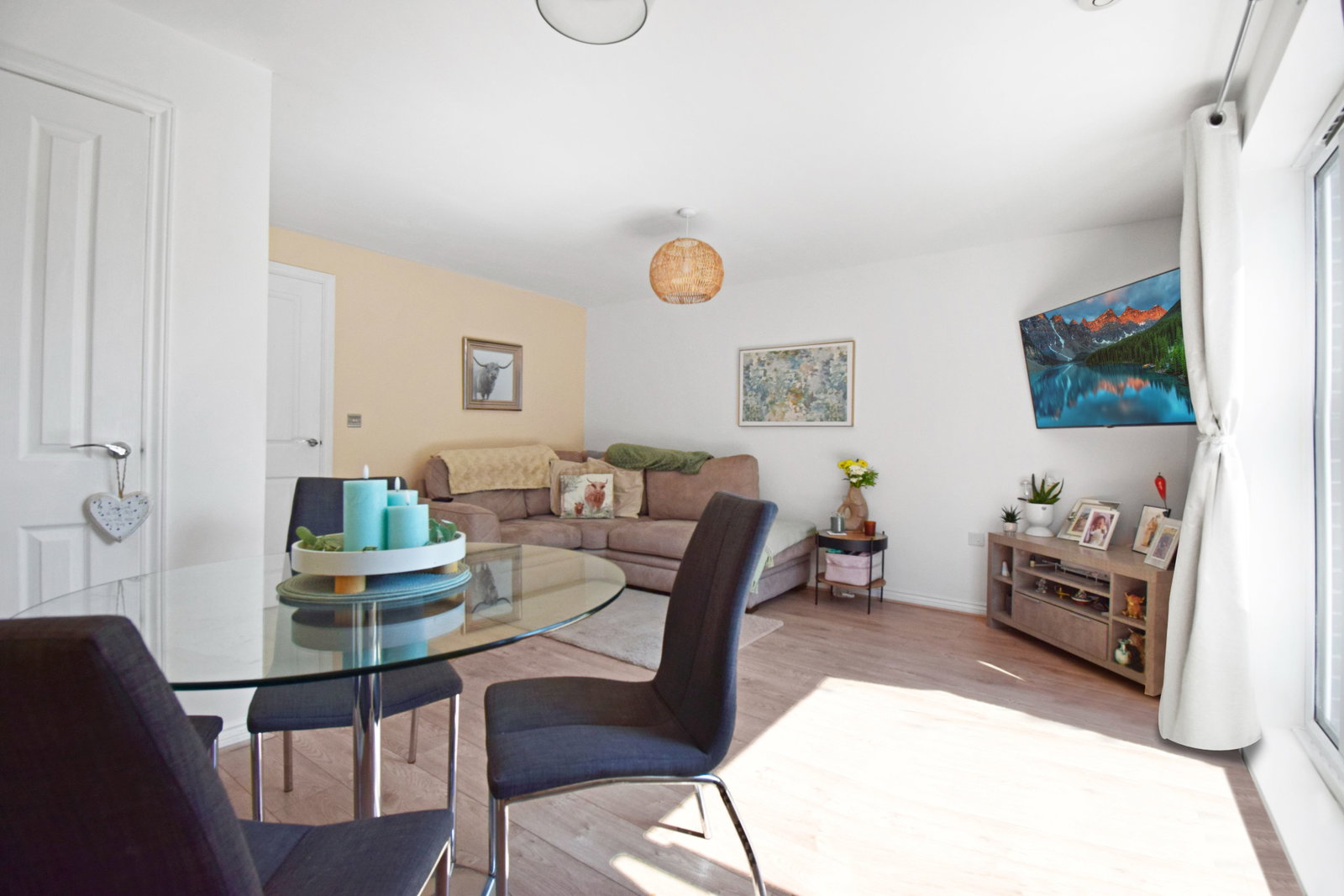 Terraced House for sale in Leyland, Assembly Avenue, Leyland, PR25 3NX