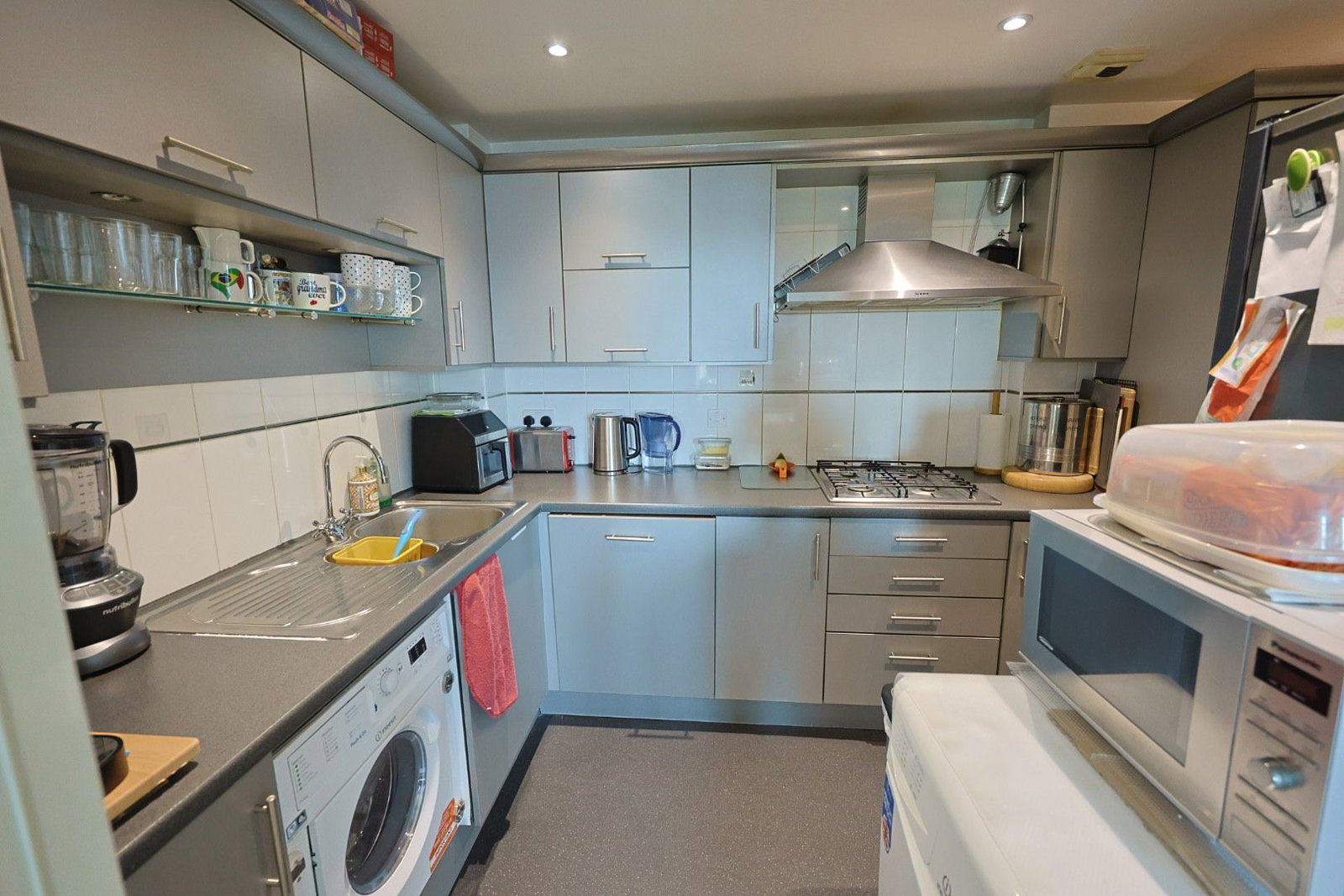 Flat in Edgware 4