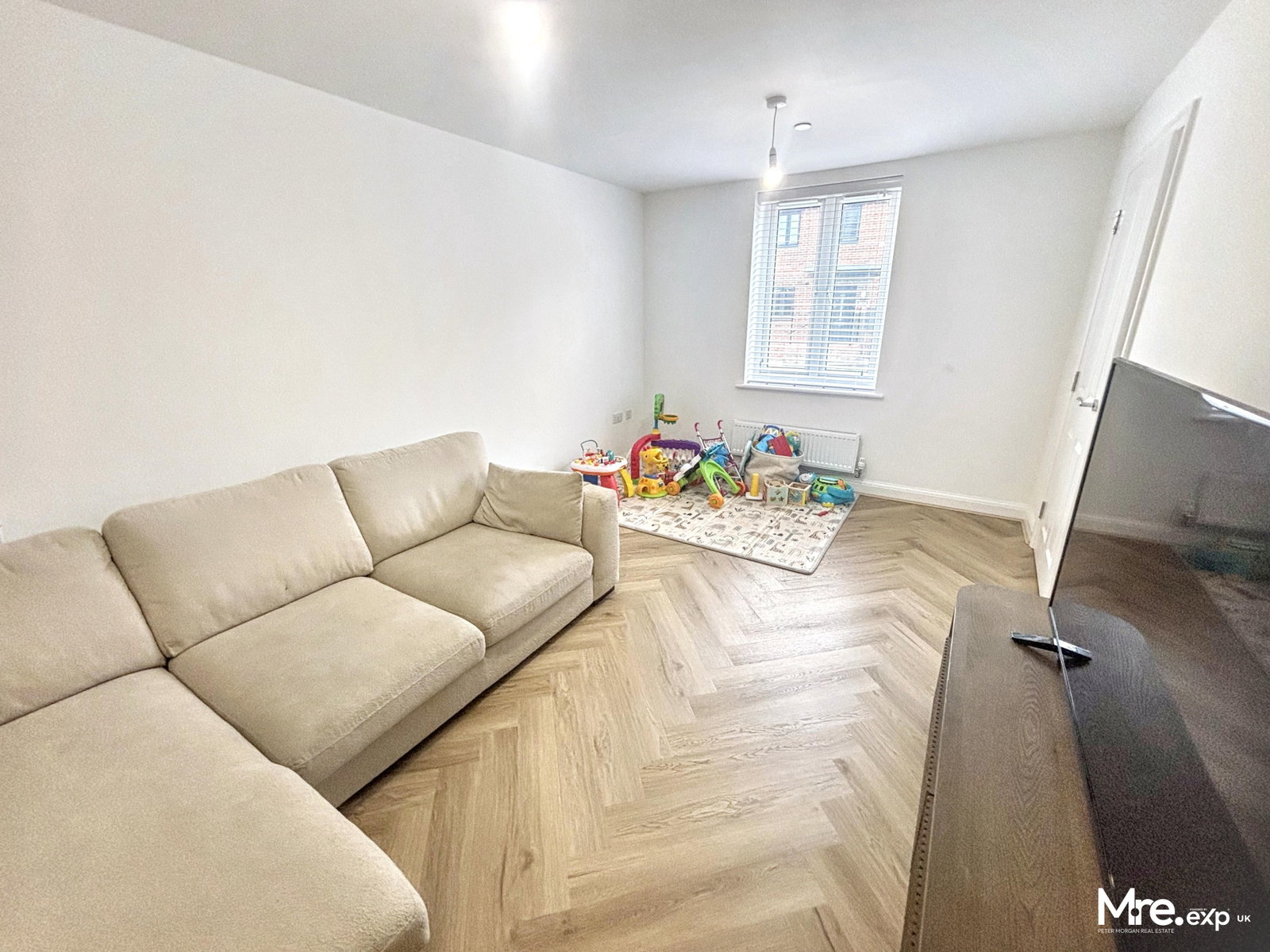 Detached House in Swansea 5