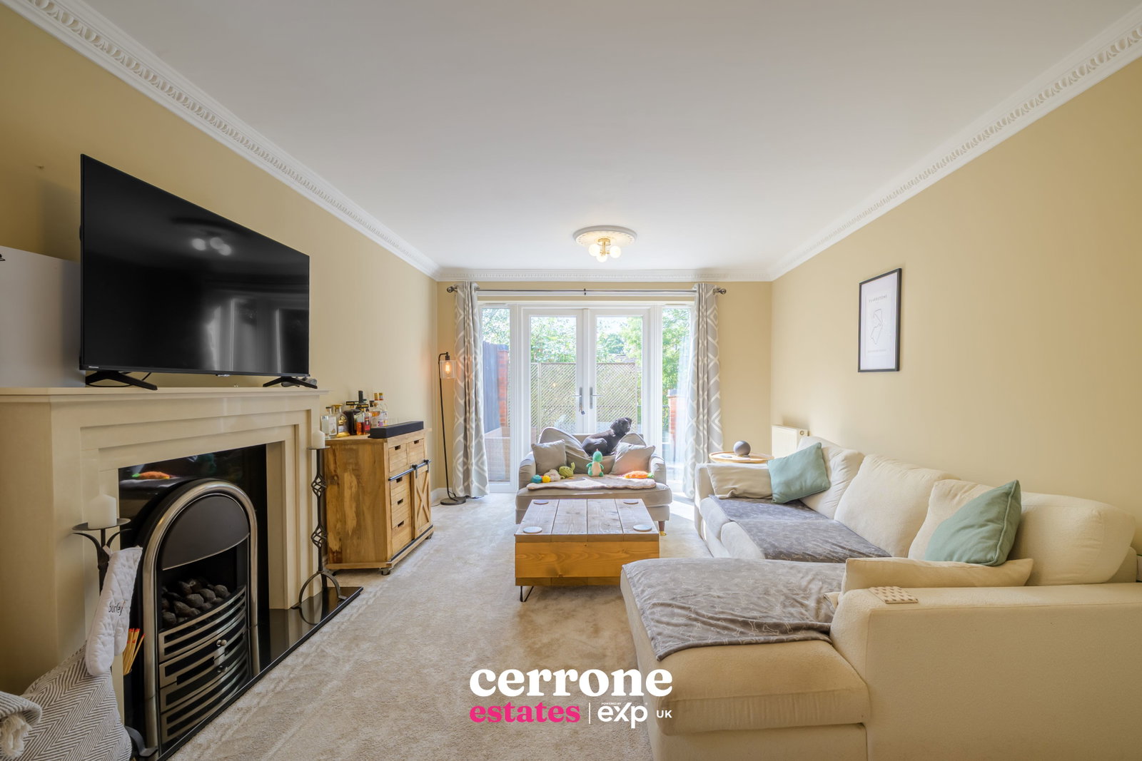 Detached House for sale in Redditch, The Folly, Headless Cross, Redditch, 1755 m²
