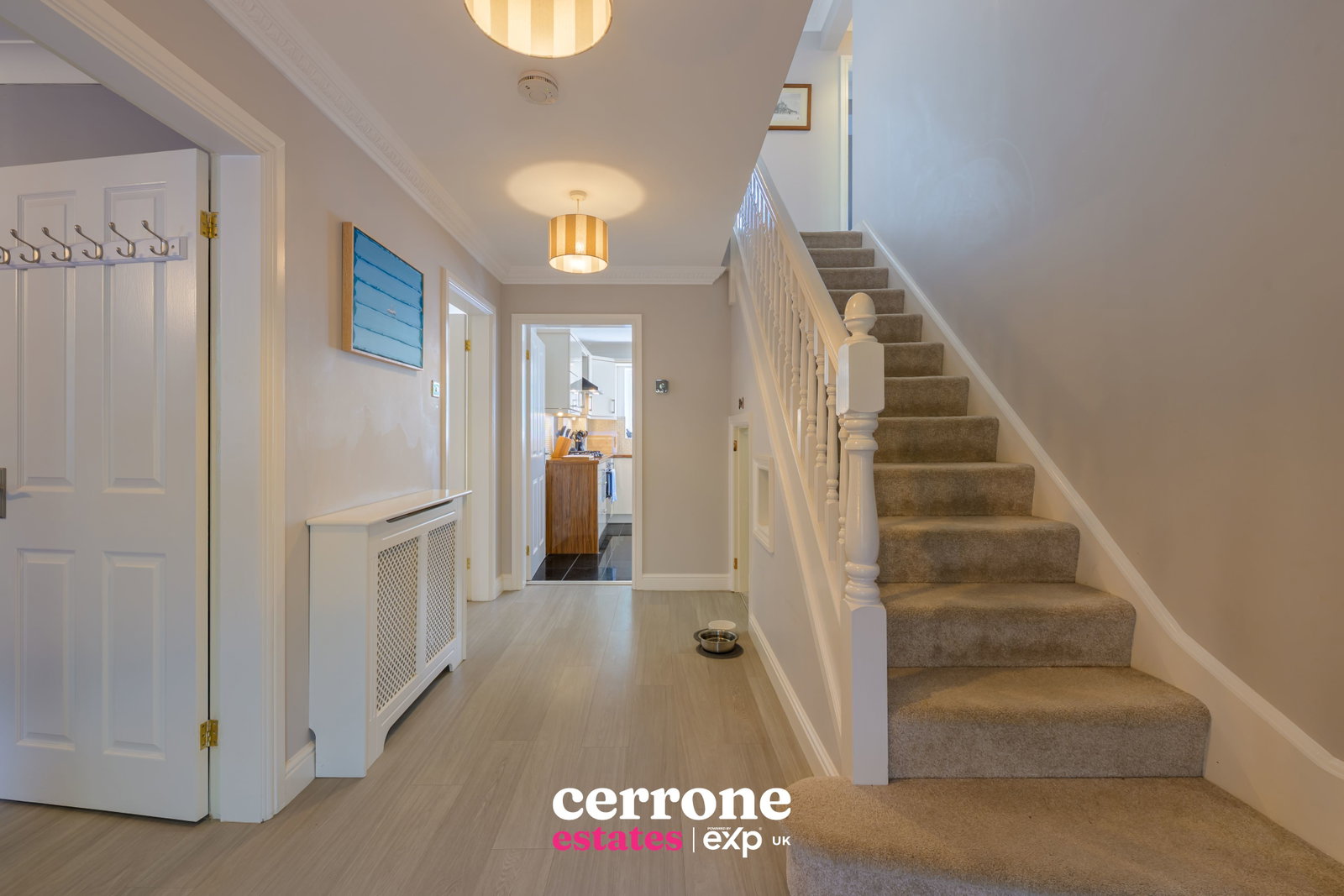 Detached House for sale in Redditch, The Folly, Headless Cross, Redditch, 1755 m²