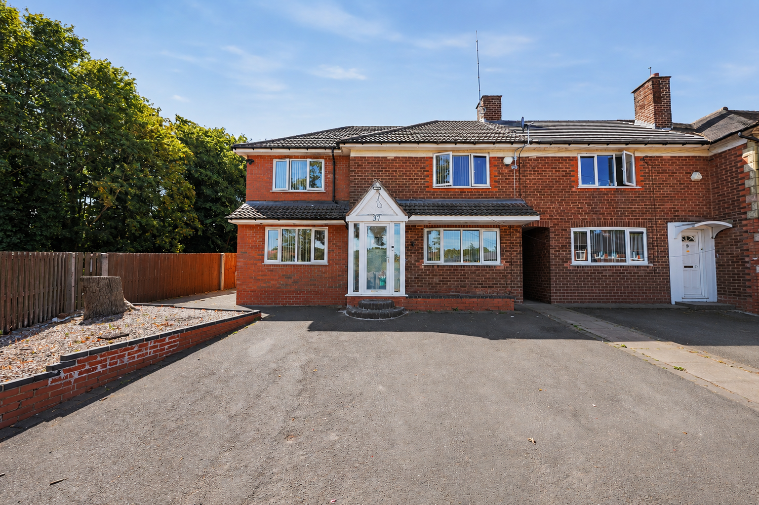 End Of Terrace House in Birmingham