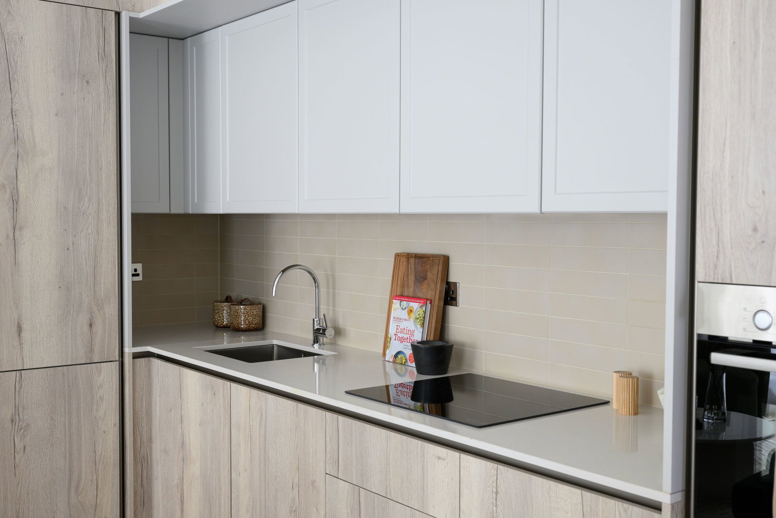 Apartment for sale in London, The Pinnacle - Oval Village - SE11, 695 m²