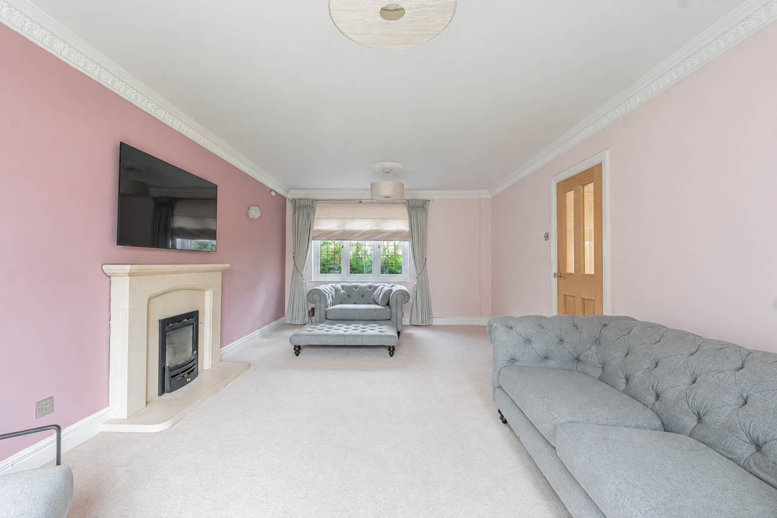 Detached House for sale in Leamington Spa, Fryer Avenue, Leamington Spa, 2001 m²