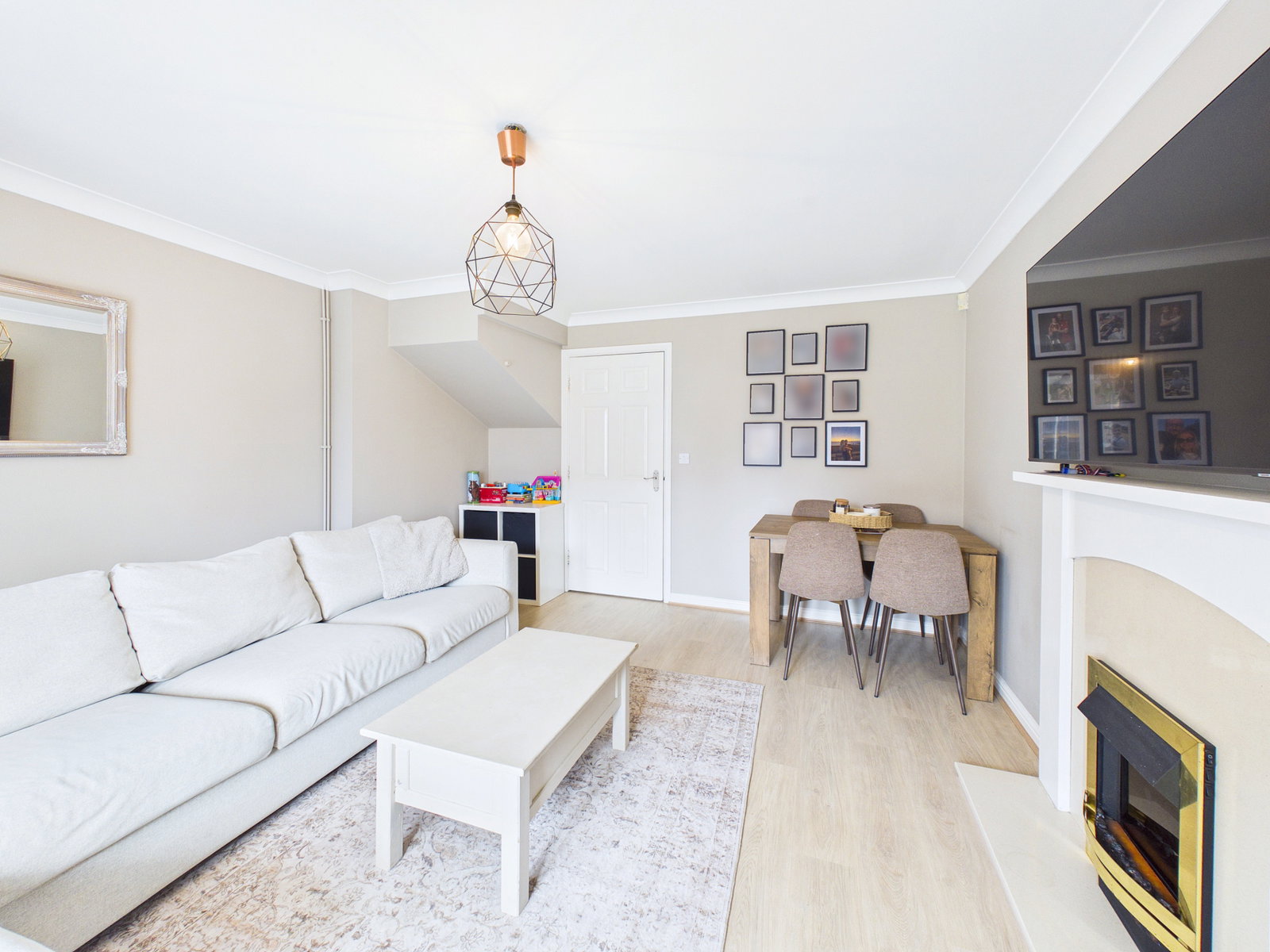 Semi Detached House in Mansfield 3