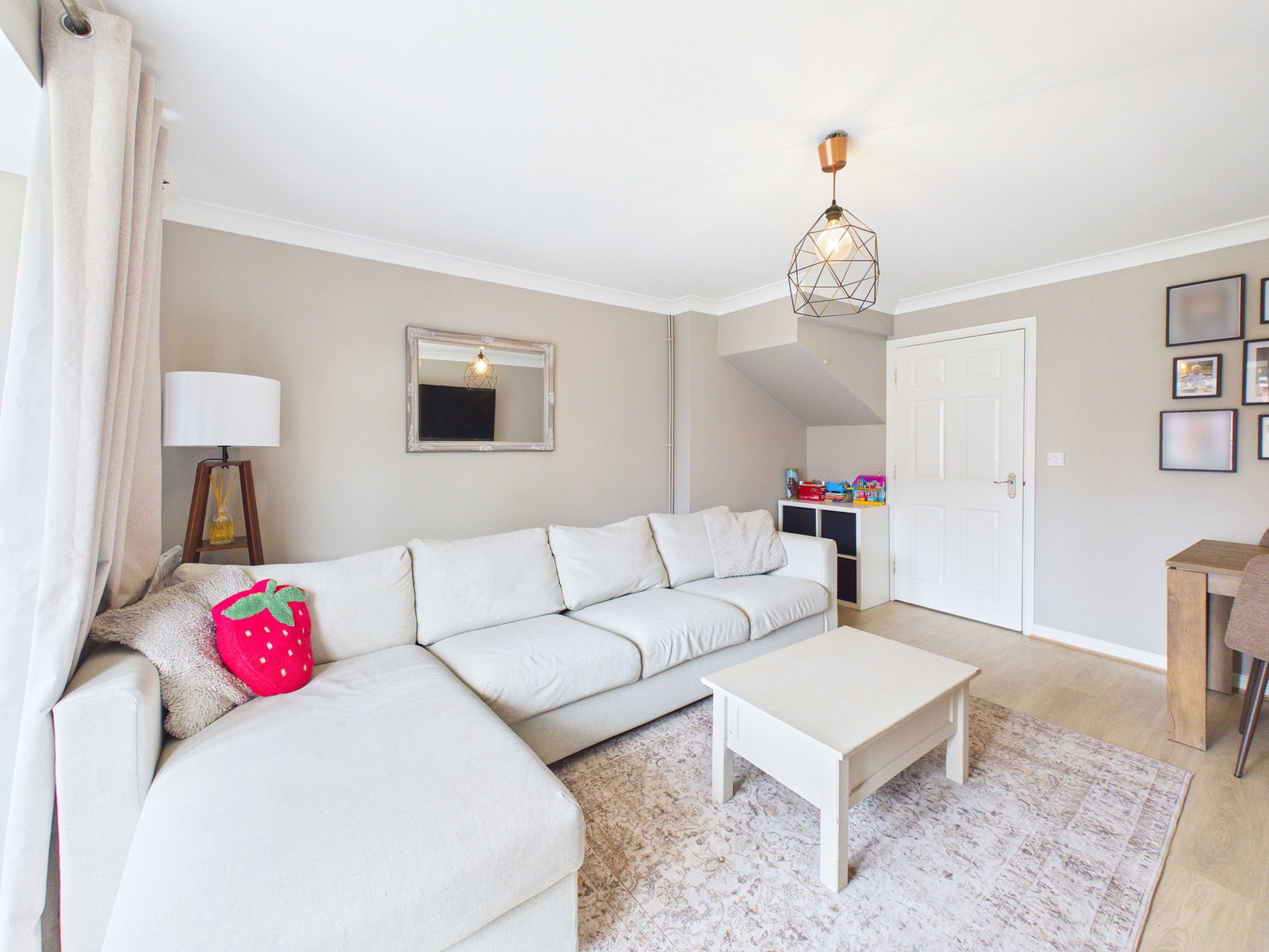 Semi Detached House in Mansfield 4