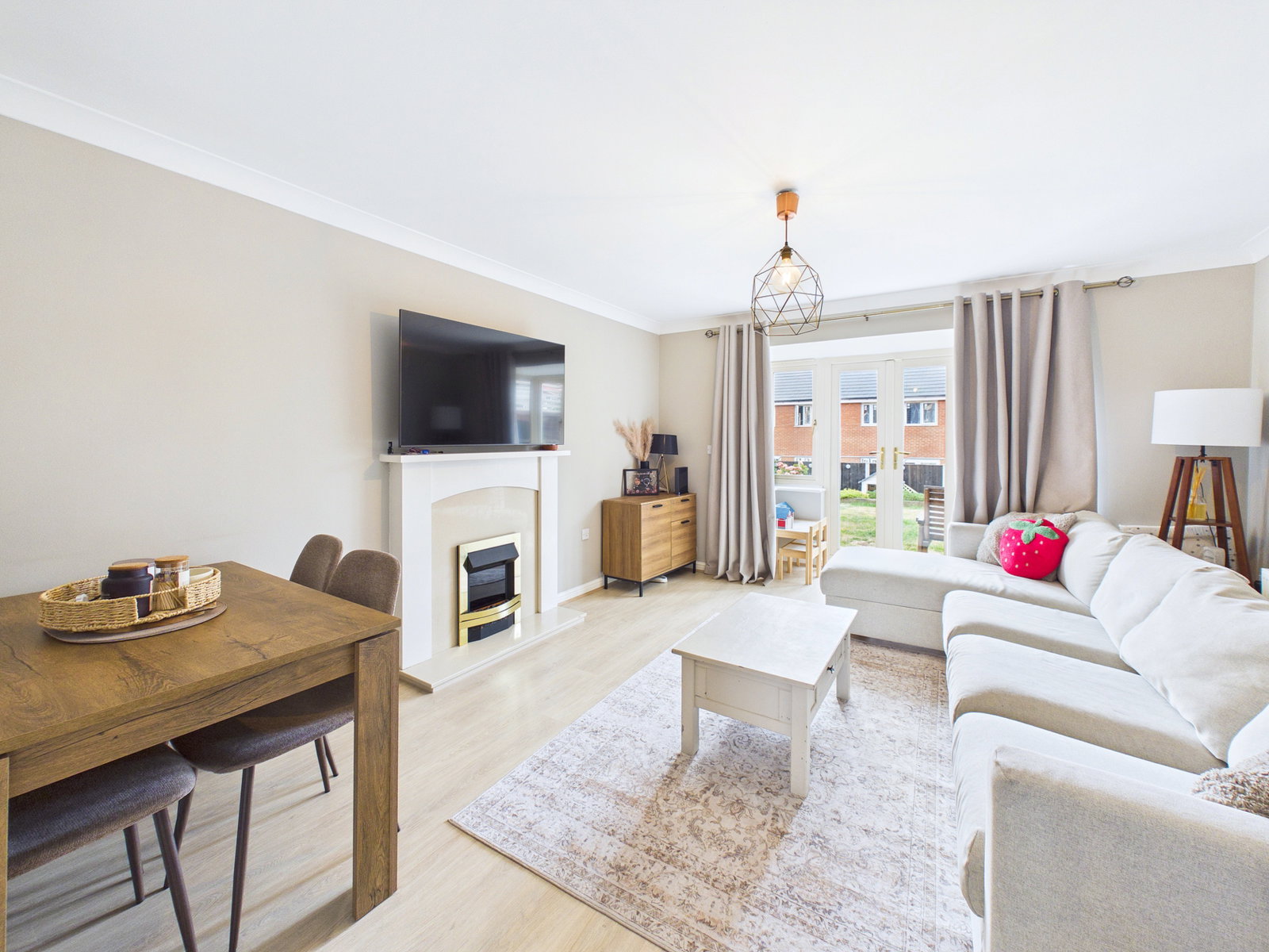 Semi Detached House for sale in Mansfield, Cambourne Place, Mansfield, NG18 4QZ