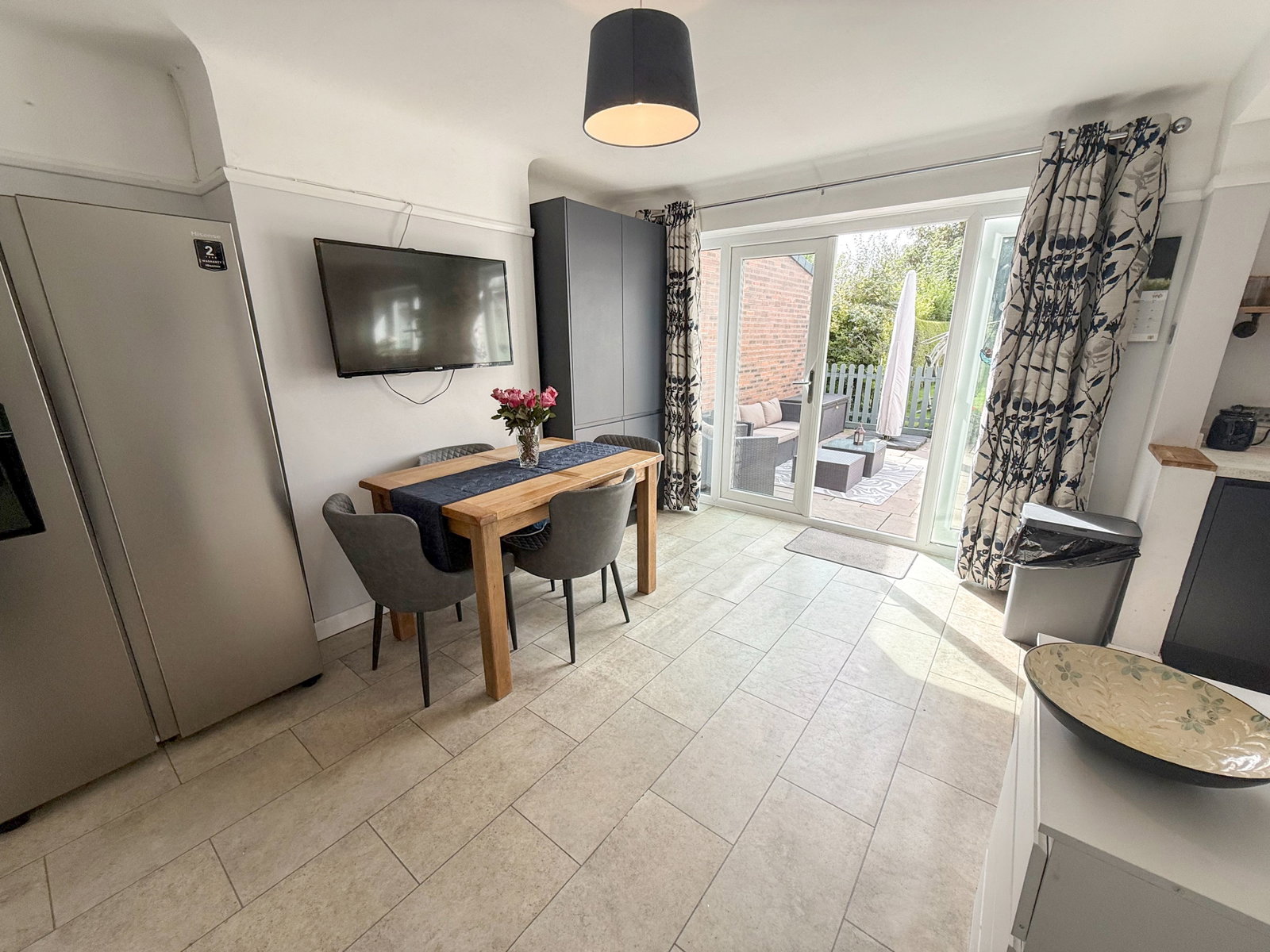 Semi Detached House for sale in Wirral, Morland Avenue, Bromborough, CH62
