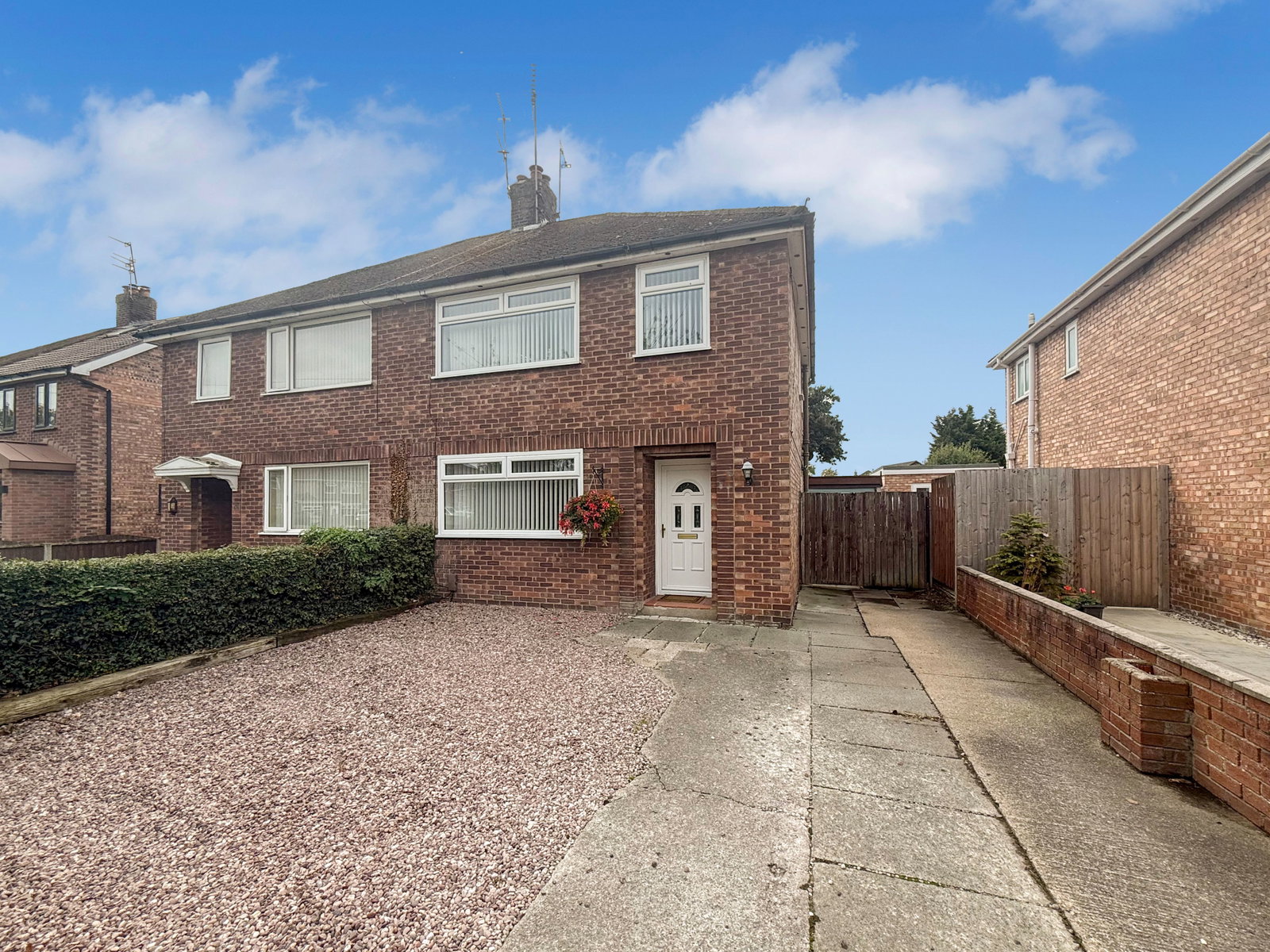 Semi Detached House for sale in Wirral, Morland Avenue, Bromborough, CH62